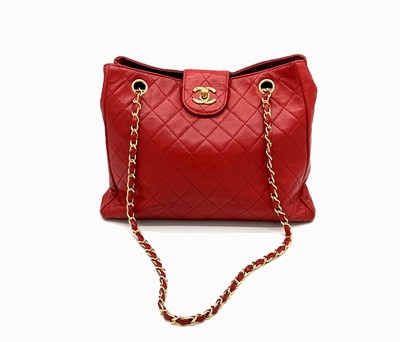 CHANEL Schultertasche