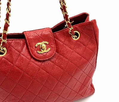 Image 27049556b - CHANEL