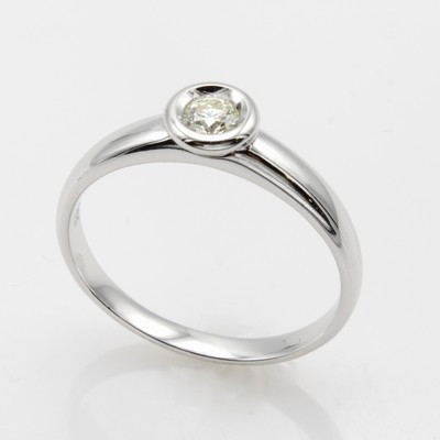 27049884a - Ring mit Brillantsolitär, WG 585/000, Brill. in Zargenfassung ca. 0.25 ct ...