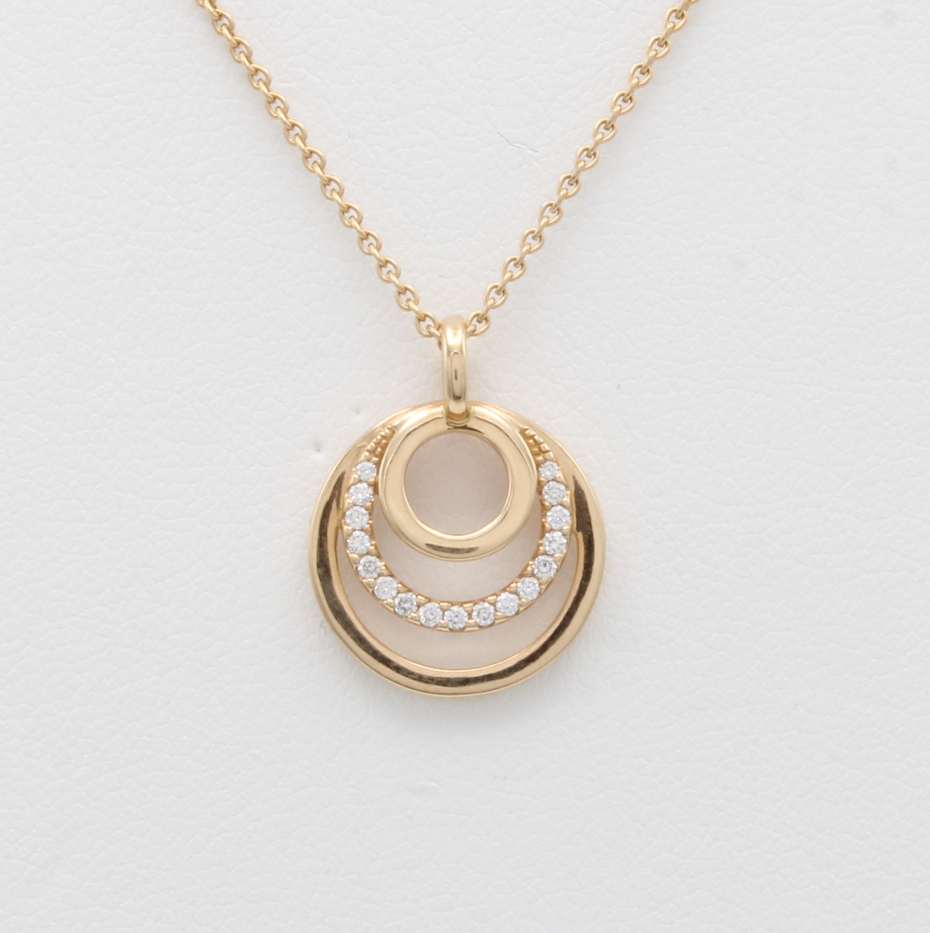 Image 27049992 - Collier mit Brillanten, RG 750/000, Brill. zus. ca. 0,12 Weiß/si, Kreisförmig, L. ca. ...