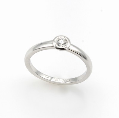 27050329a - Ring mit Brillant, WG 750/000, Brill. ca. 0.15 ct Weiß/si, RW ca. 55 Schätzpreis: ...
