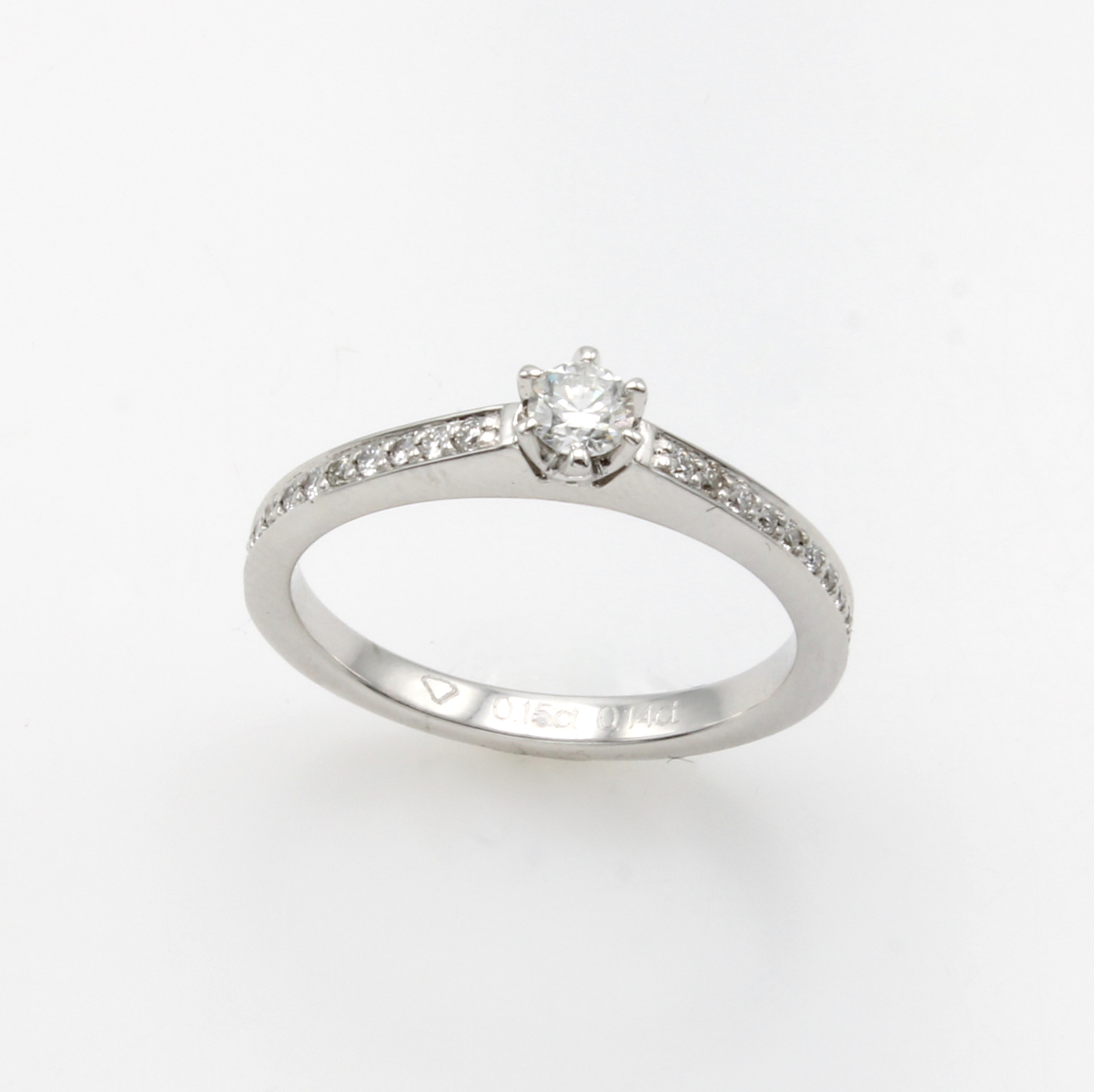 Image 27050523 - Ring mit Brillanten, WG 750/000, Schiene halb bes. m. 23 Brill. zus. ca. 0.15 ct und 1 ...