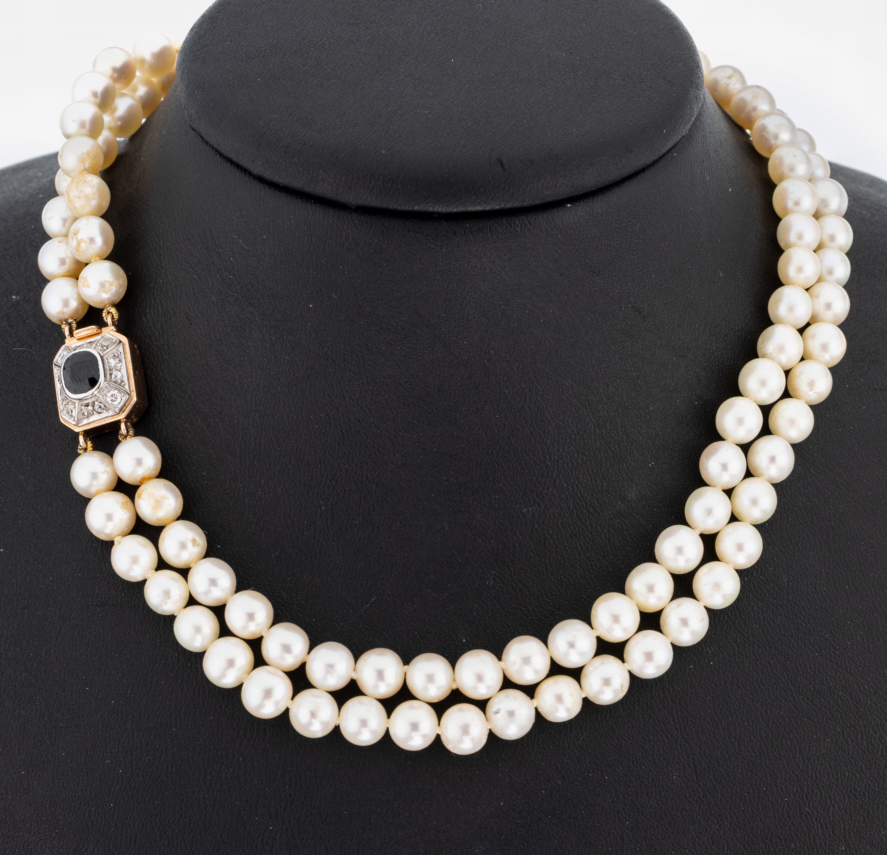 Image 27050613 - Perl-Collier mit 14 kt Gold Saphir-Diamant- Schmuckschließe, RG/WG 585/000, 2-rhg. ...