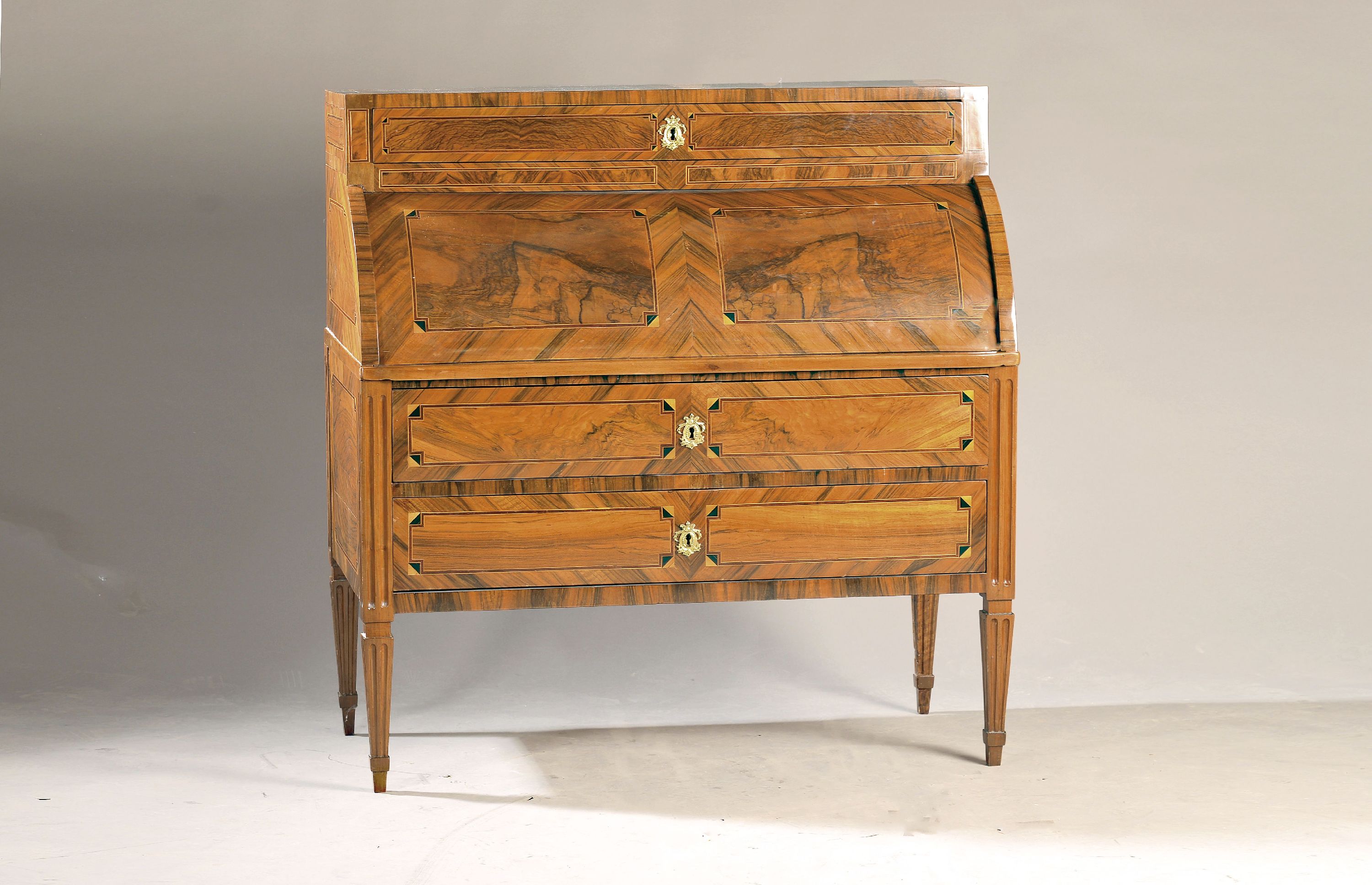 Image 27050626 - Cylinder office/writing secretary, Louis- Seize, around 1780, walnut veneer, three- ...