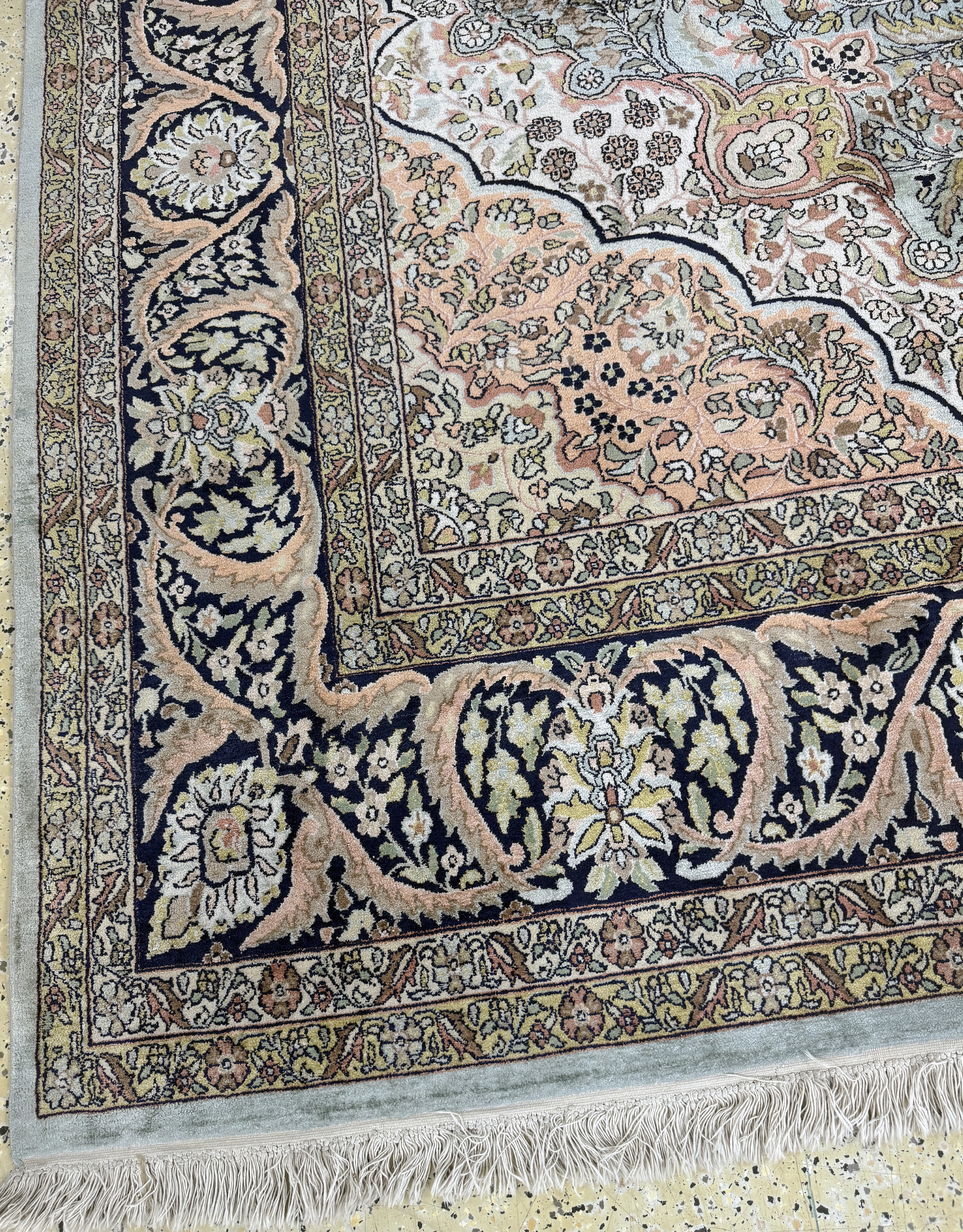 Detail i: Kaschmir Seide, Indien, Ende 20.Jhd, merzerisierte Baumwolle, ca. 375 x 270 cm, EHZ: 2-3