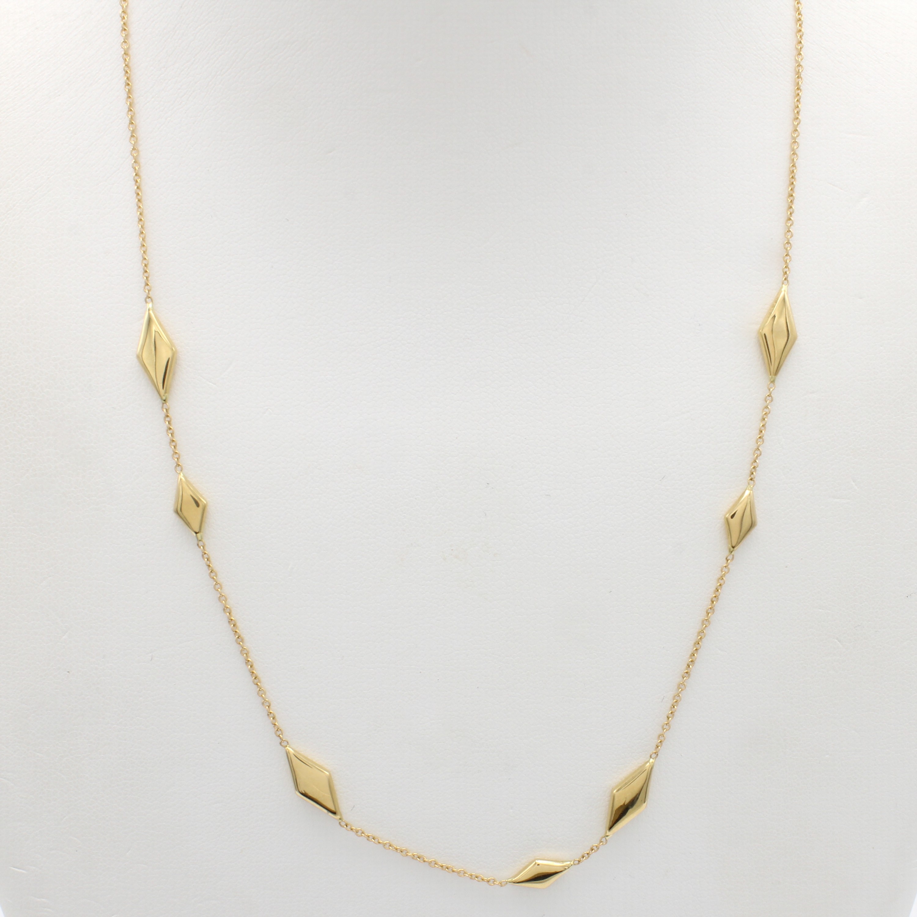 Image 27050663 - Collier, GG 750/000, mit 7 Goldrauten als Zwischenteile, L. ca. 44 cm