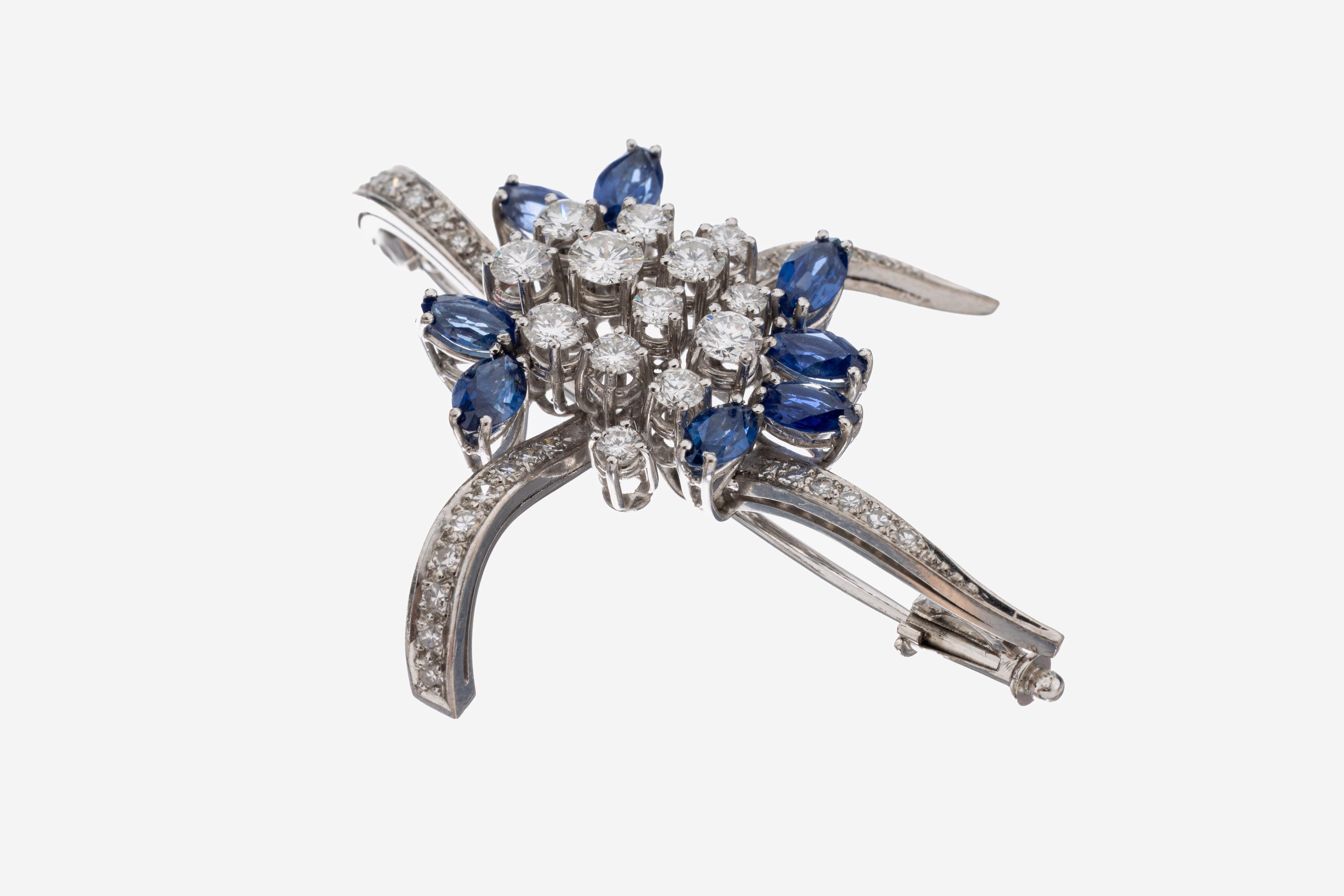 Image 27050676 - 18 kt Gold Saphir-Diamant-Brosche, WG 750/000, abstrakte Gestaltung, 8 Saphirnavettes ...