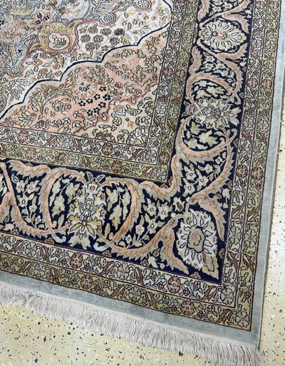 27050661g - Cashmere silk, India, late 20th century, mercerized cotton, approx. 375 x 270 cm, ...