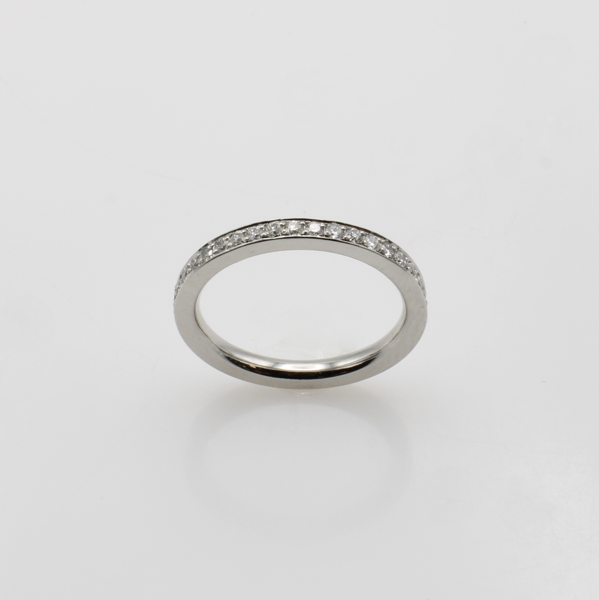 Image 27050841 - Memoryring mit Brillanten, 950/Platin, Brill. zus. ca. 0.60 ct Weiß/si, RW ca. 54