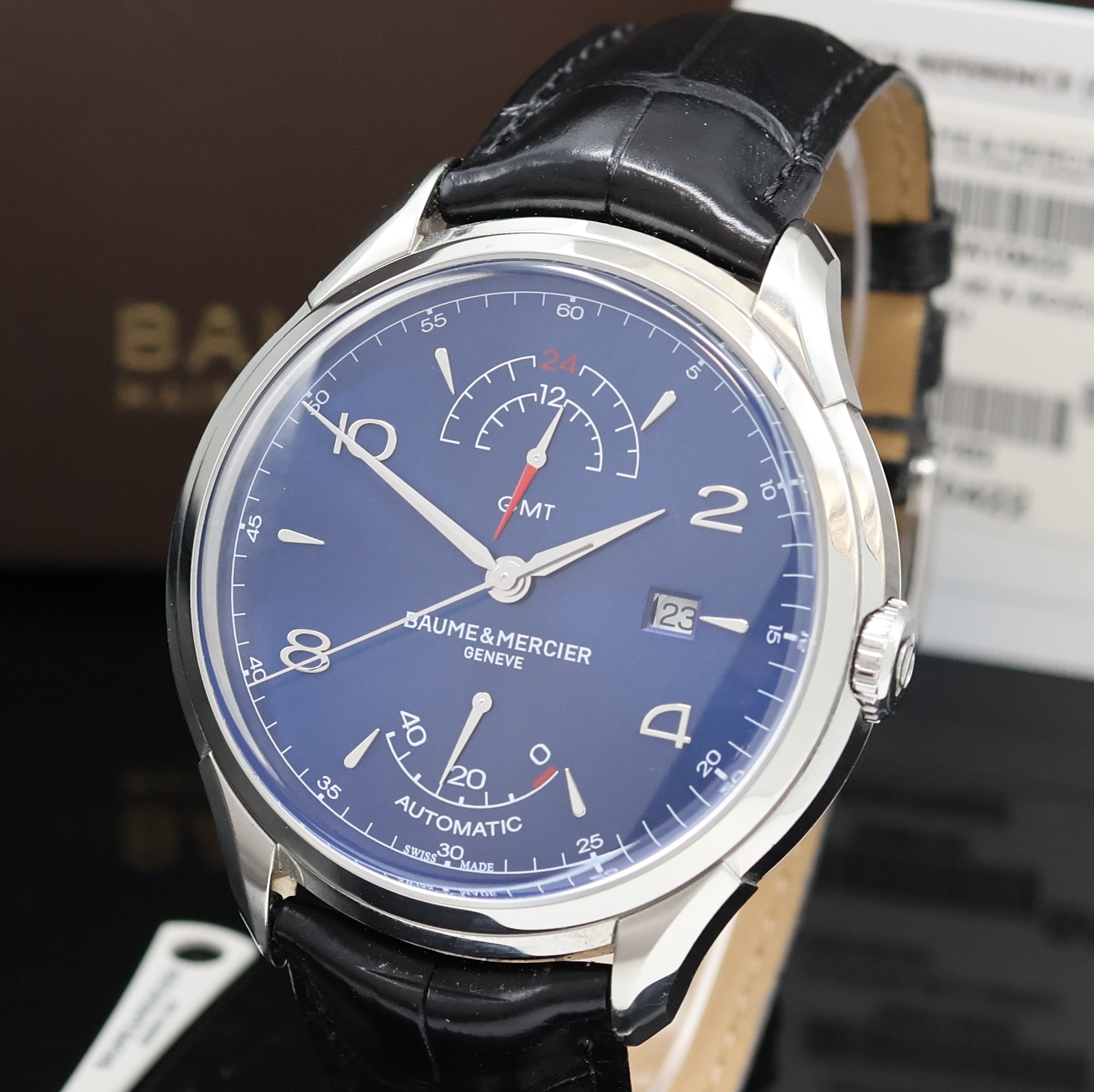 Detail a: BAUME & MERCIER Clifton Herrenarmbanduhr GMT Referenz M0A10422, Schweiz verk. lt. beil. Garantiekarte 11/2020, Automatik, beids. vergl. Edelstahlgeh. ...