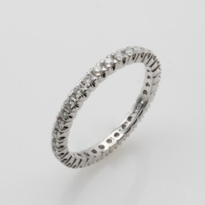 27050842a - Memoryring mit Brillanten, WG 750/000, 34 Brill. in Krappenfassung zus. ca. 0.50 ct ...