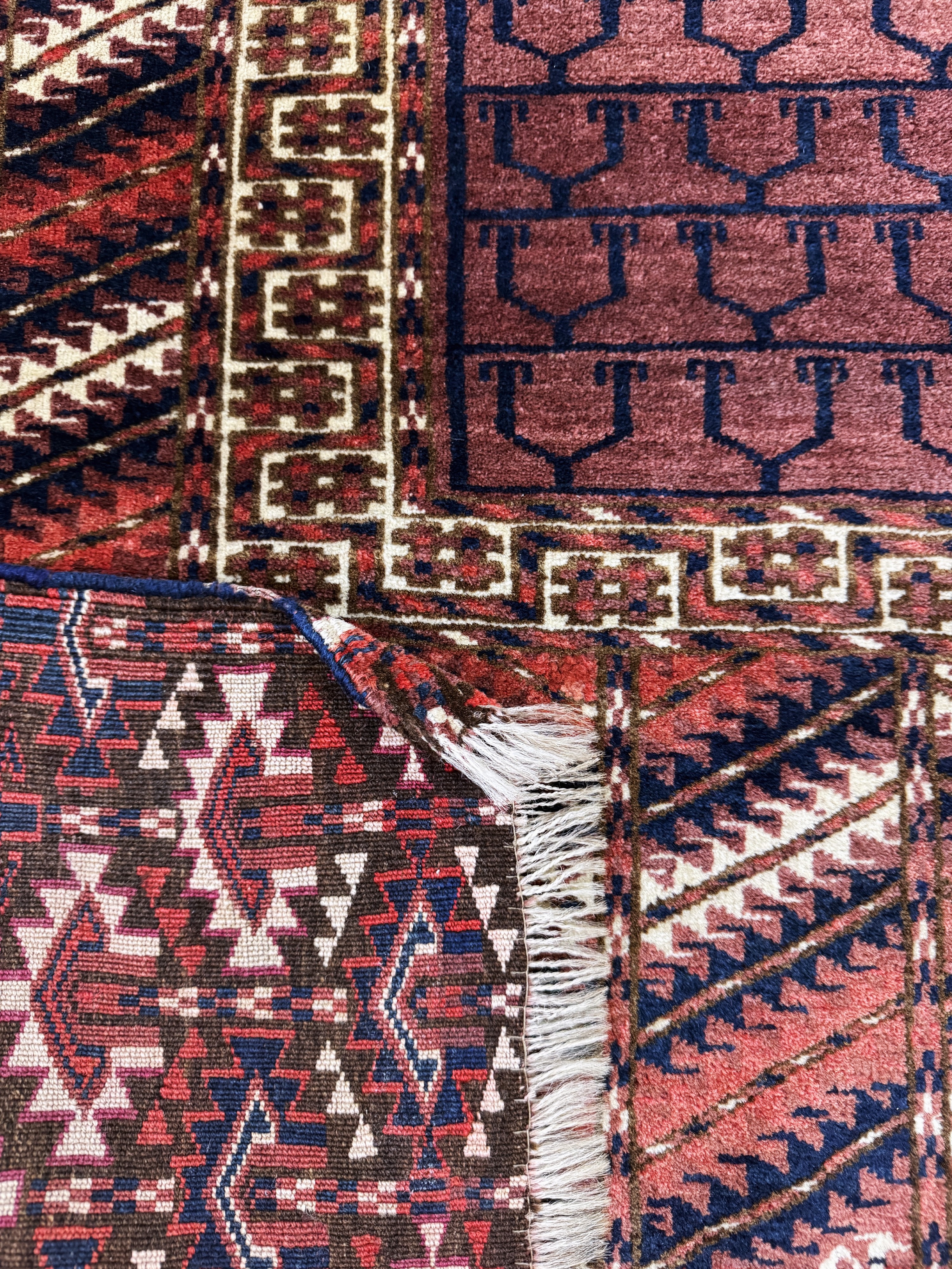 Detail f: Tierbaum Tekke Engsi, Turkmenistan, um 1900, Wolle auf Wolle, ca. 151 x 130 cm, EHZ: 2
