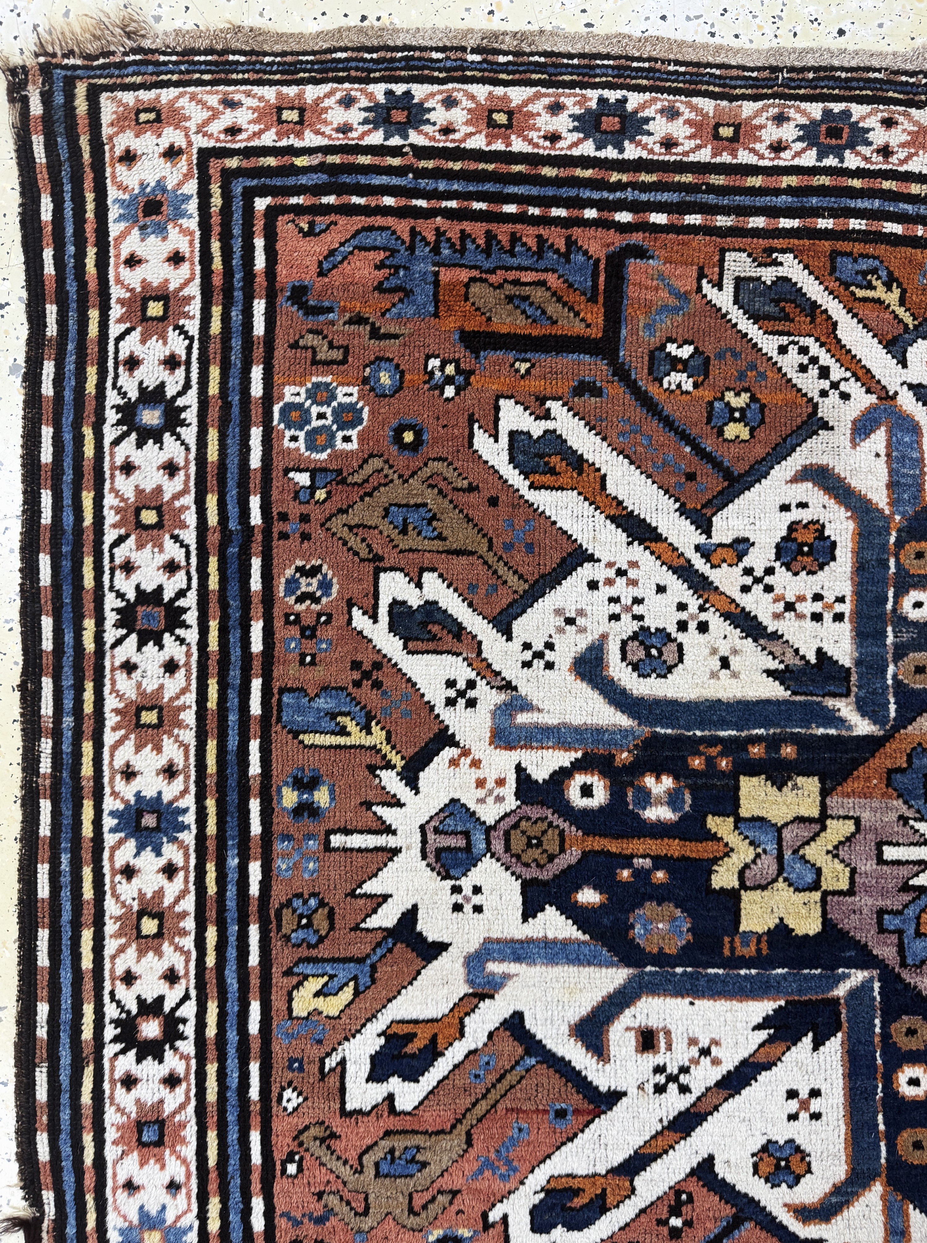 Detail d: Tschelaberd"Adler-Kazak", Kaukasus, 19.Jhd,Wolle auf Wolle, ca. 233 x 165 cm, EHZ: 3, (restaurierte Stellen)