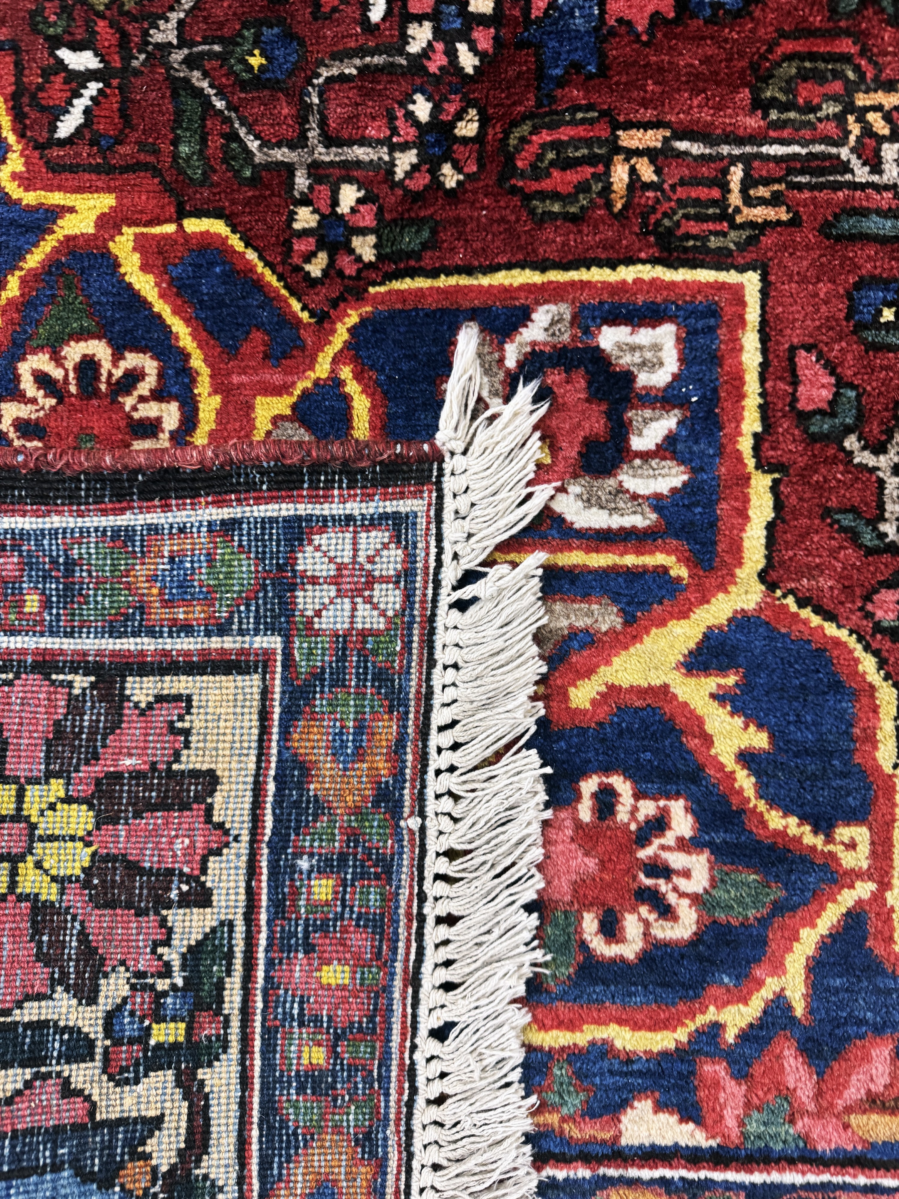 Detail g: Bachtiar, Persien, Mitte 20.Jhd, Wolle auf Baumwolle, ca. 303 x 212 cm, EHZ: 2