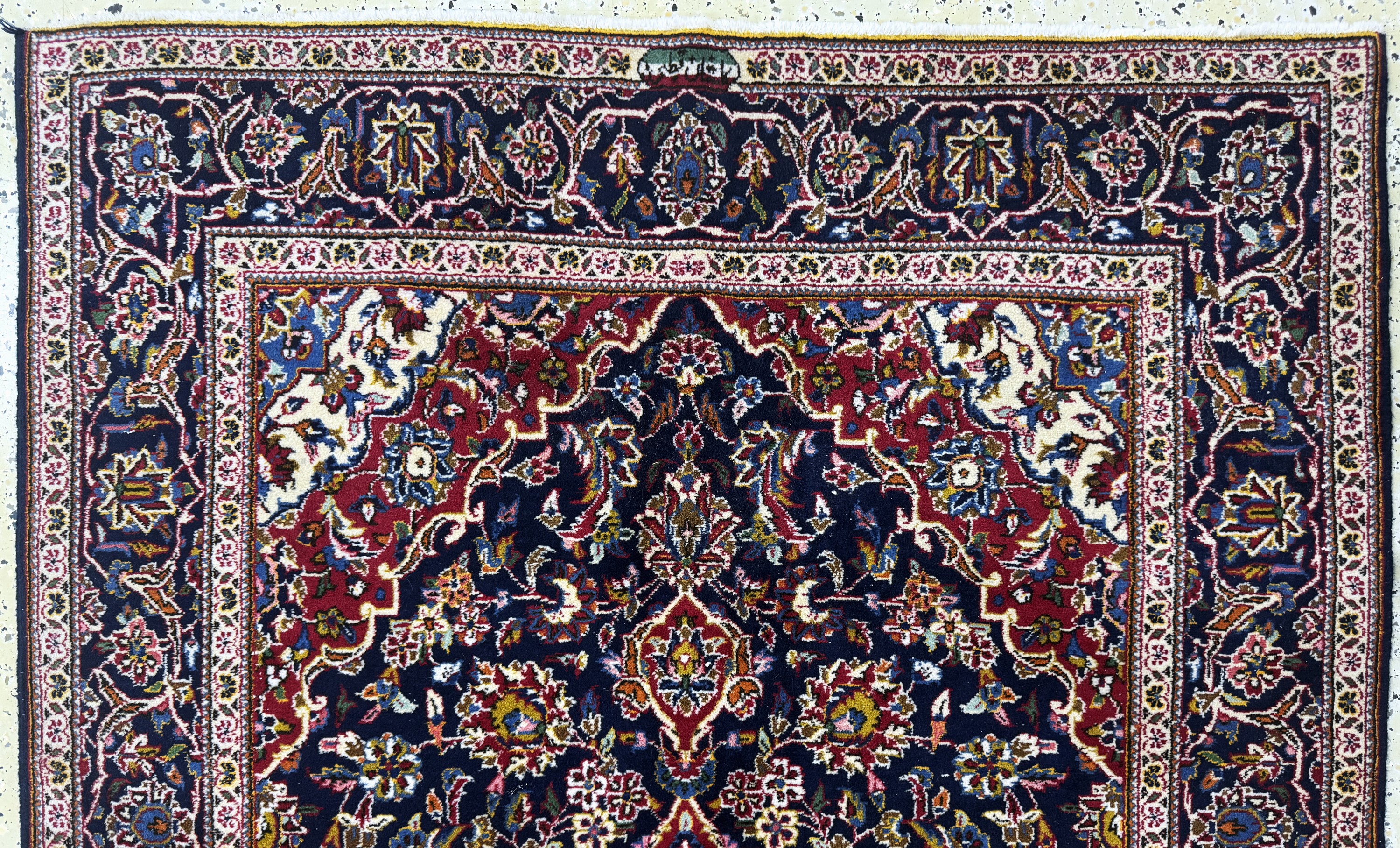 Detail a: Keschan"Ghotbi"signiert, Persien, Mitte 20.Jhd, Wolle auf Baumwolle, ca. 218 x 141 cm,EHZ: 2