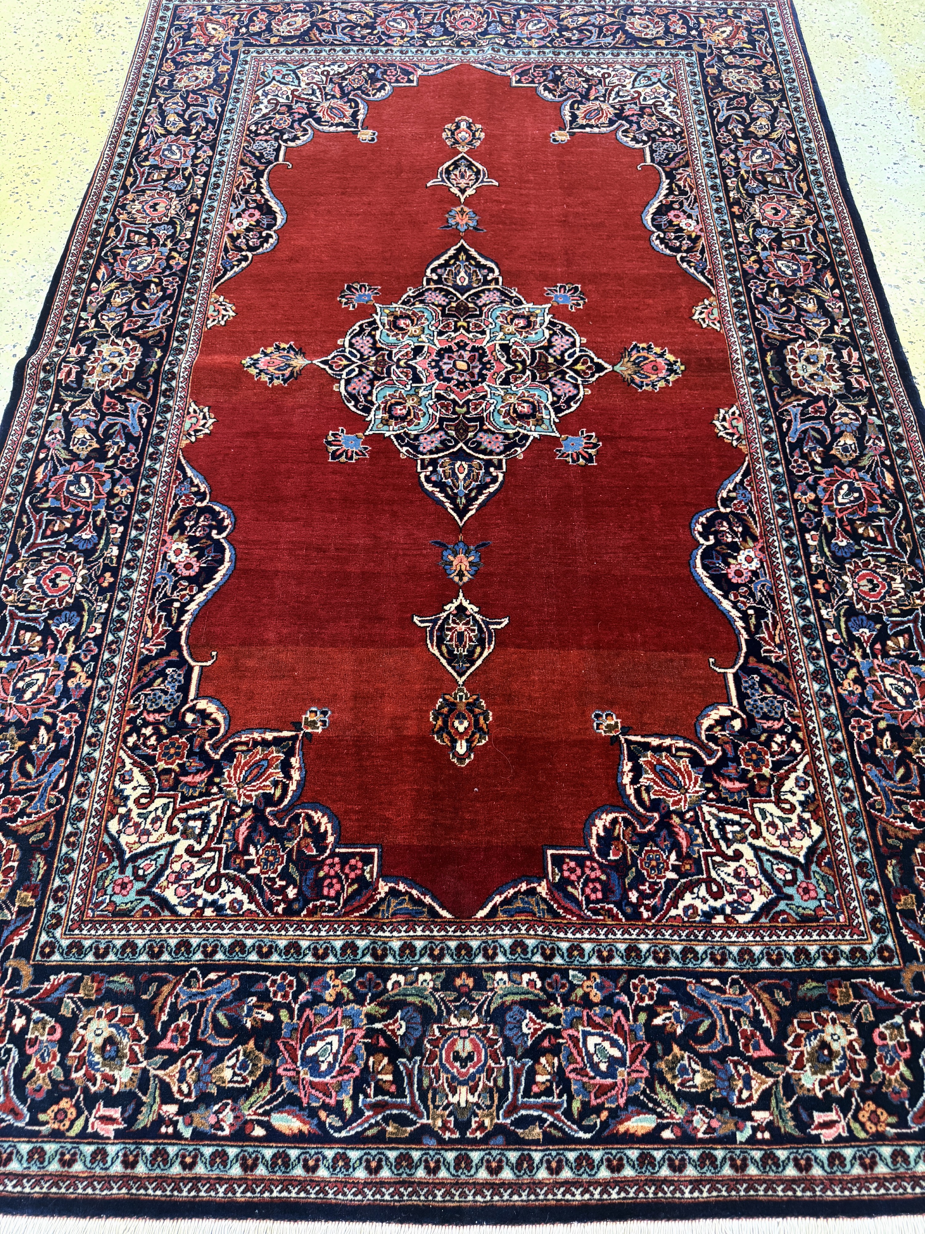 Detail e: Keschan Kork, Persien, Mitte 20.Jhd, Korkwolle auf Baumwolle, ca. 216 x 133 cm, EHZ: 2-3, (Abrasch)