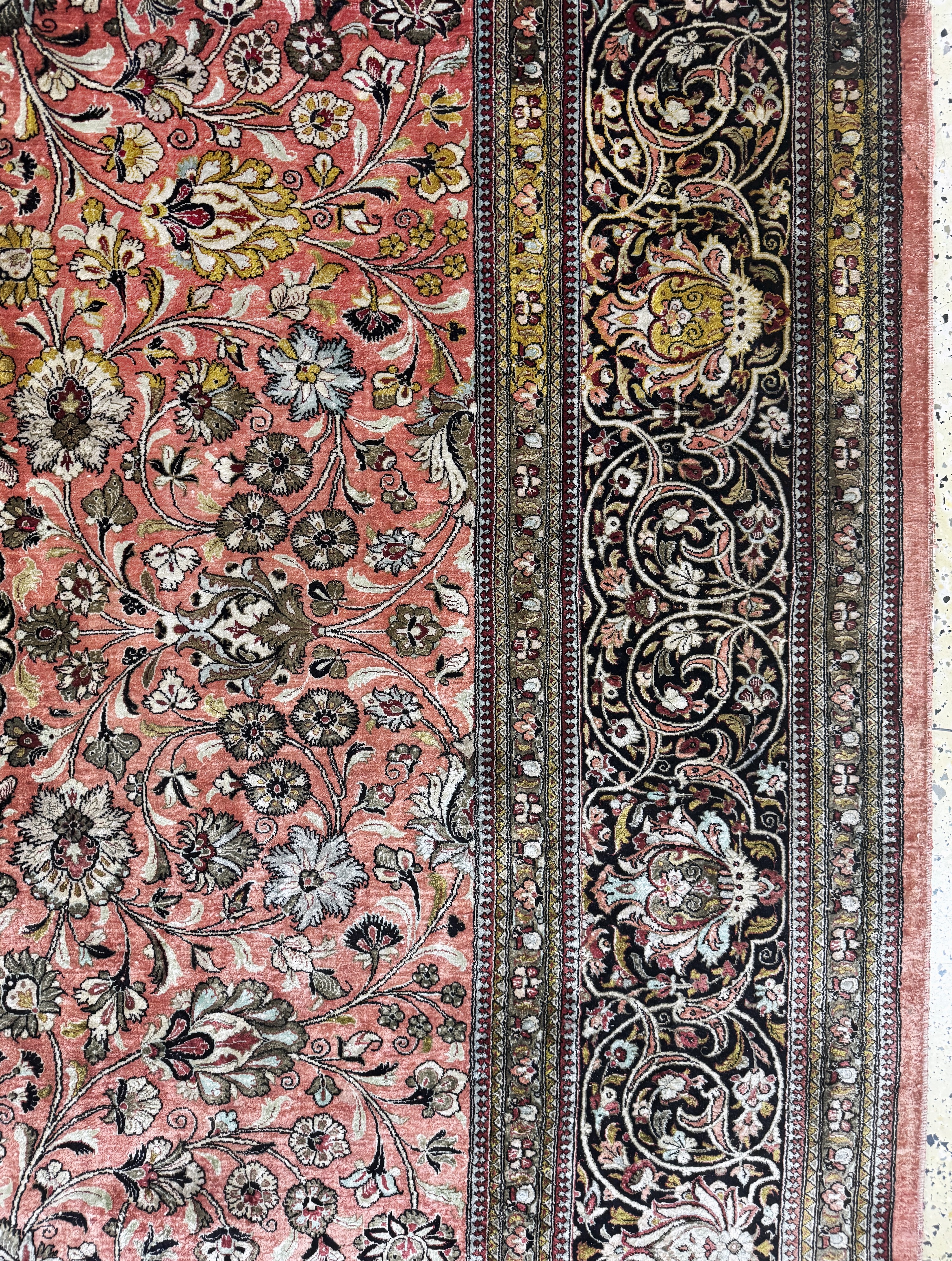 Detail f: Ghom Seide, Persien, Mitte 20.Jhd, reine Naturseide, ca. 375 x 250 cm, EHZ: 3