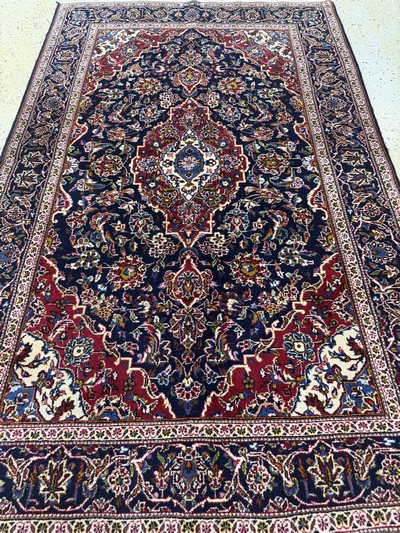 27050993e - Kashan#´Ghotbi#´ signed, Persia, mid-20th century, wool on cotton, approx. 218 x 141 ...