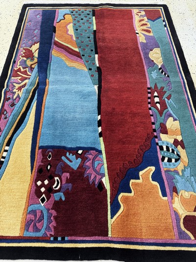 27050995e - Nepal, Ende 20.Jhd, Wolle auf Baumwolle, ca. 203 x 139 cm, EHZ: 1-2 Schätzpreis: 400, ...