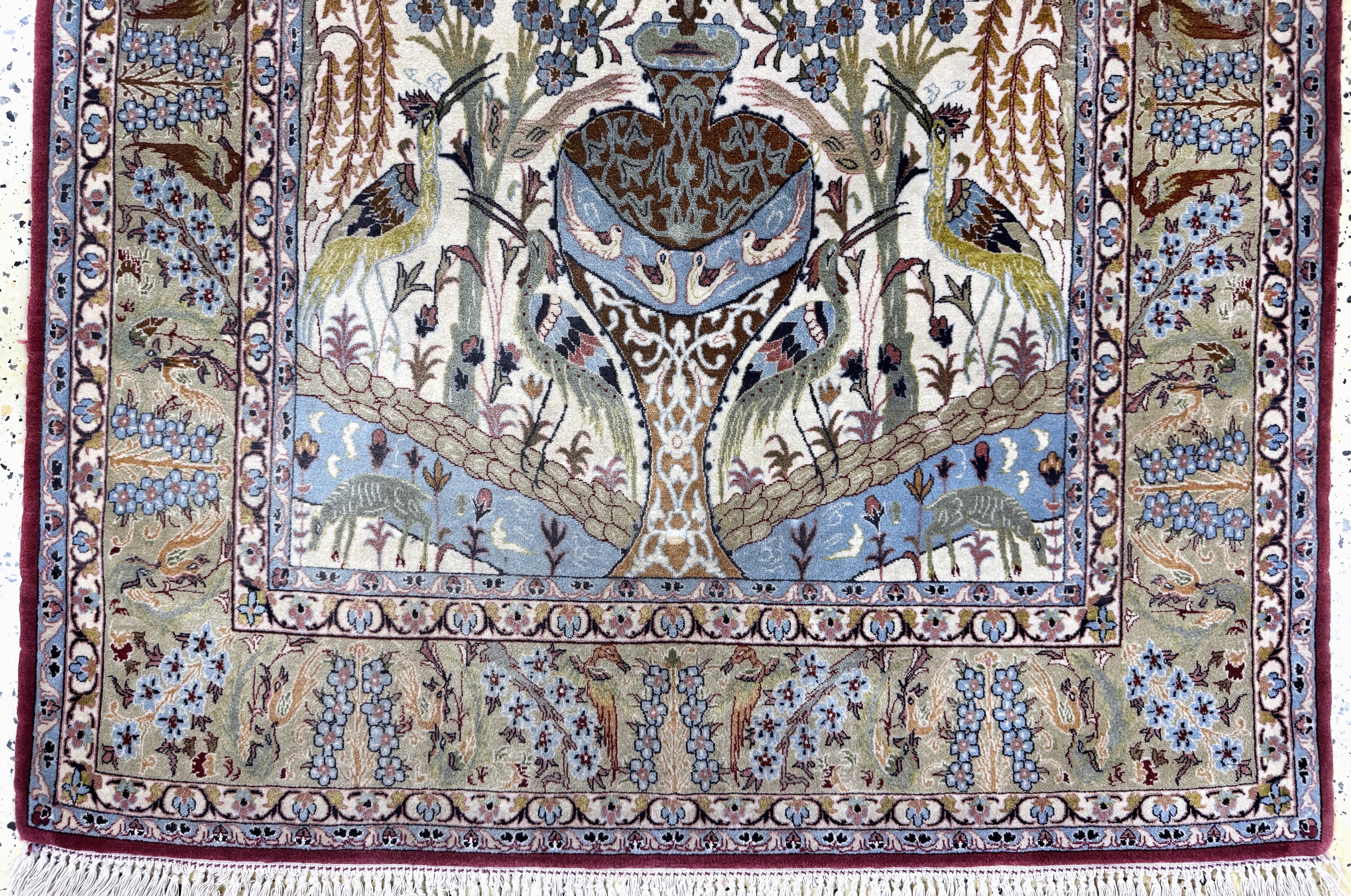 Detail b: Esfahan fein, Persien, Mitte 20.Jhd, Korkwolle auf Seide, ca. 170 x 110 cm, ca. 1,0Mio. Kn/qm, EHZ: 2
