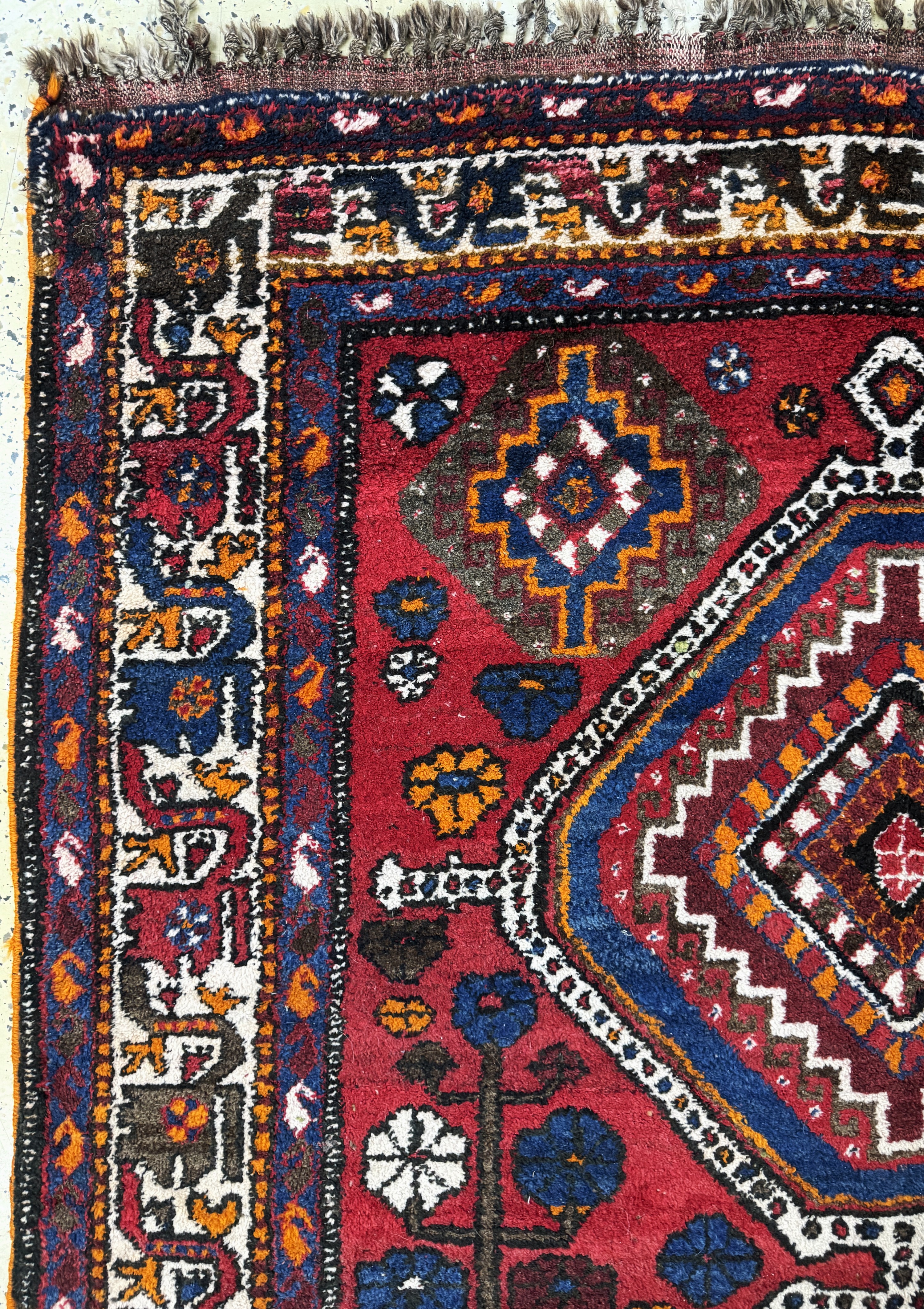 Detail c: Ghaschgai, Persien, Mitte 20.Jhd, Wolle aufWolle, ca. 250 x 160 cm, EHZ: 2