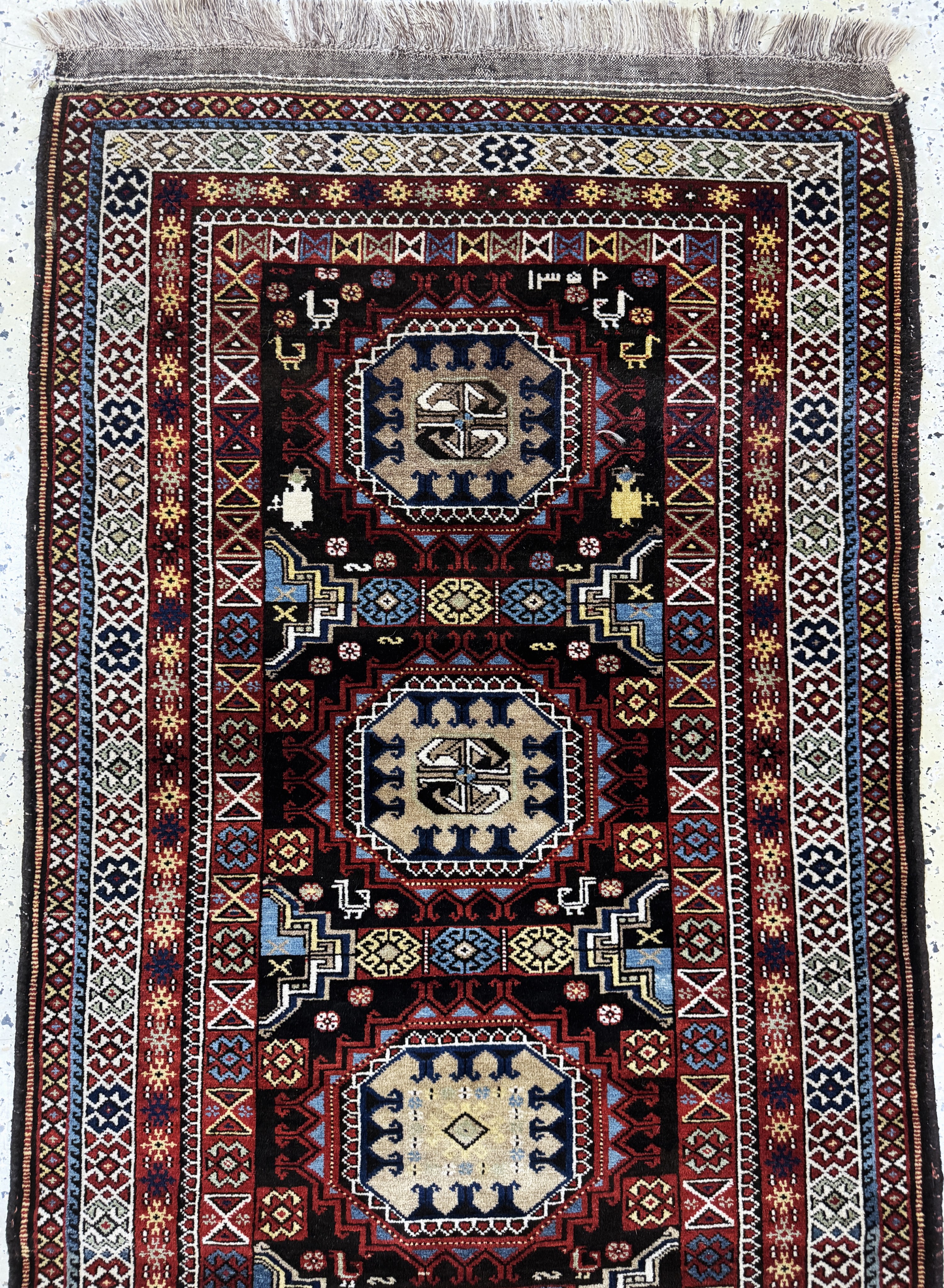 Detail a: Kordi"Dorfteppich", Persien, datiert 1359(1940), Wolle auf Wolle, ca. 270 x 103 cm,EHZ: 2