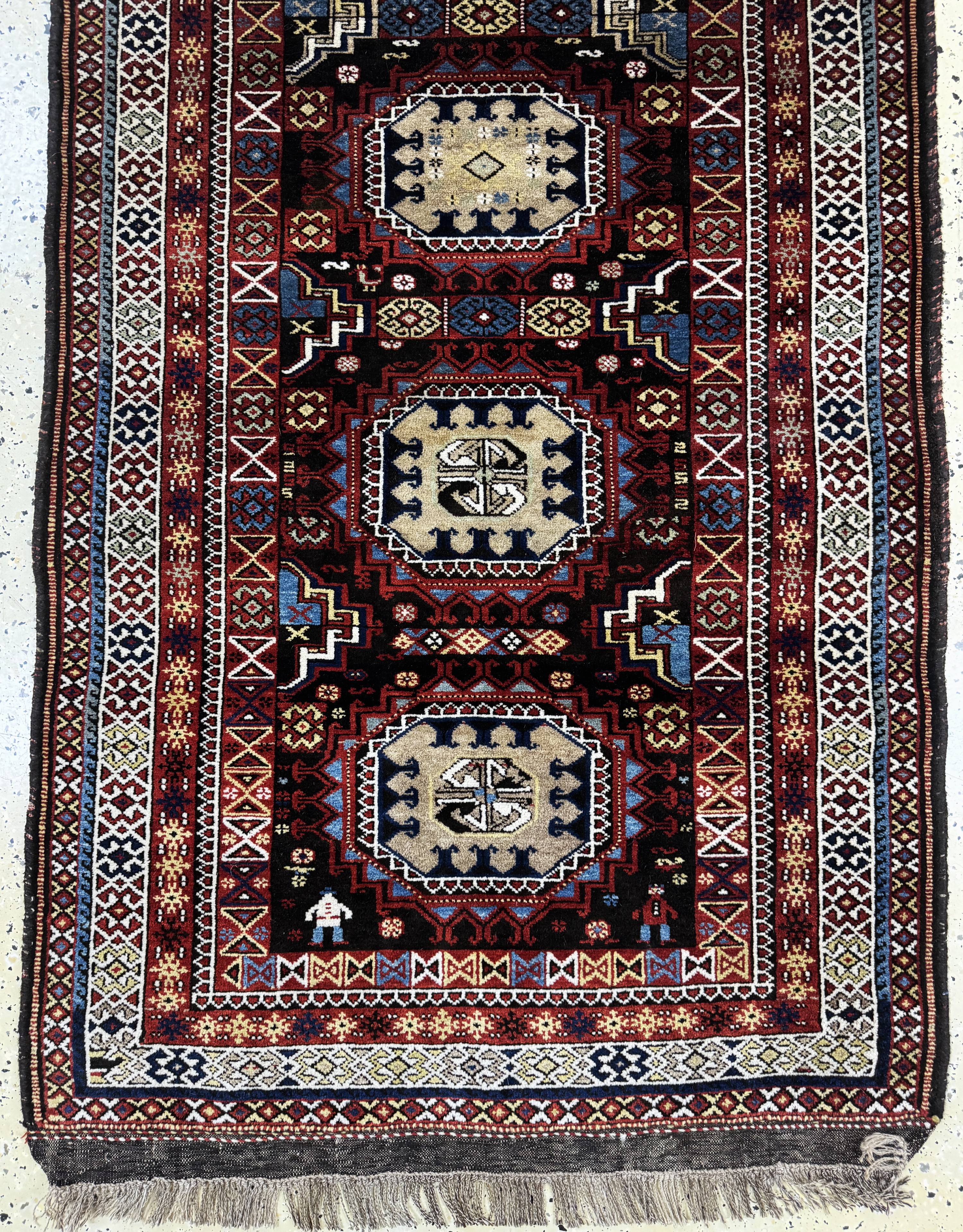 Detail c: Kordi"Dorfteppich", Persien, datiert 1359(1940), Wolle auf Wolle, ca. 270 x 103 cm,EHZ: 2