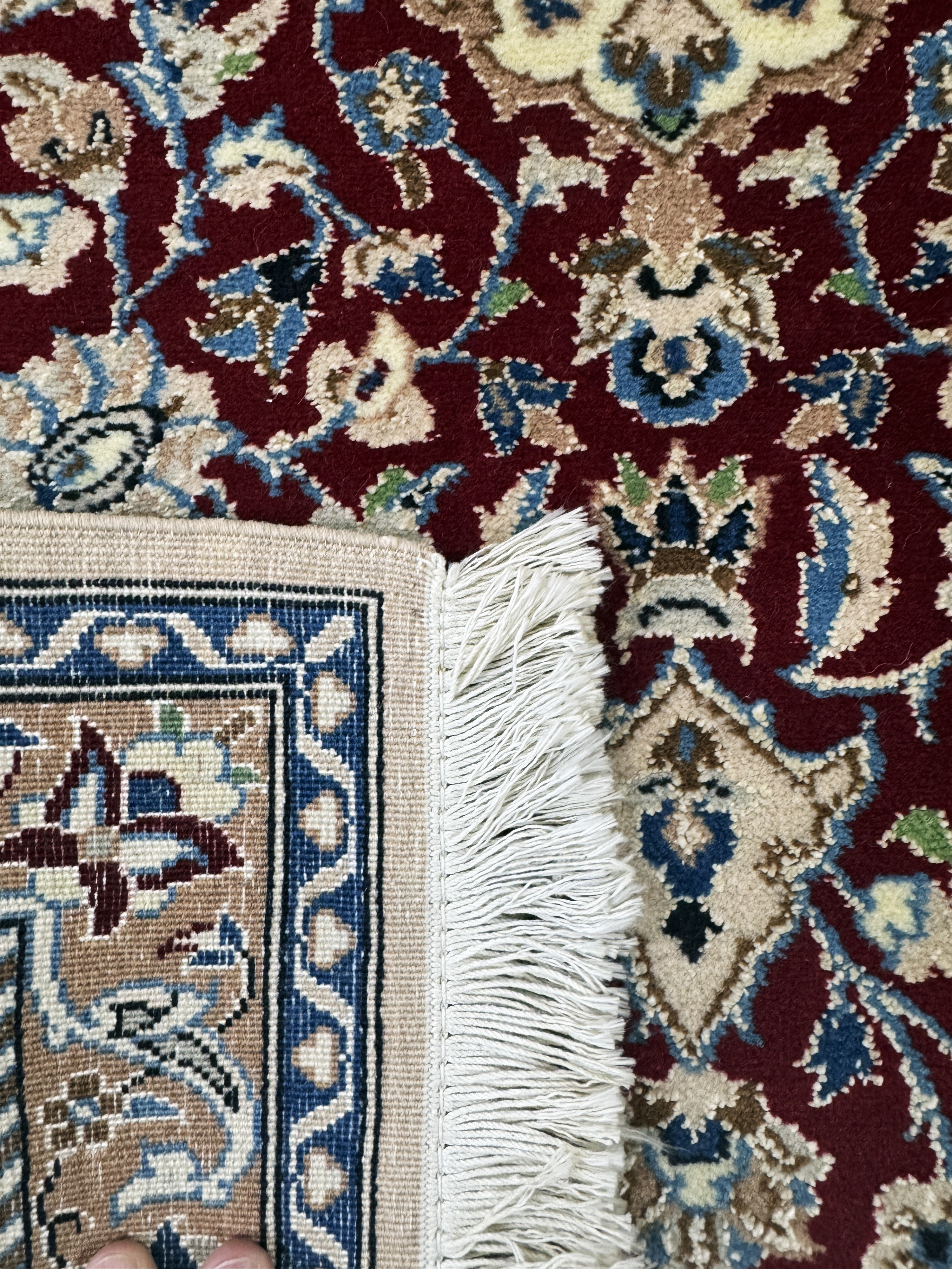 Detail c: 2 Lots Nain fein(9 La), ca. 125 x 85 cm, Ghom Kork, ca. 80 x 60 cm, Ende 20.Jhd, Korkwolle auf Baumwolle, EHZ: 2
