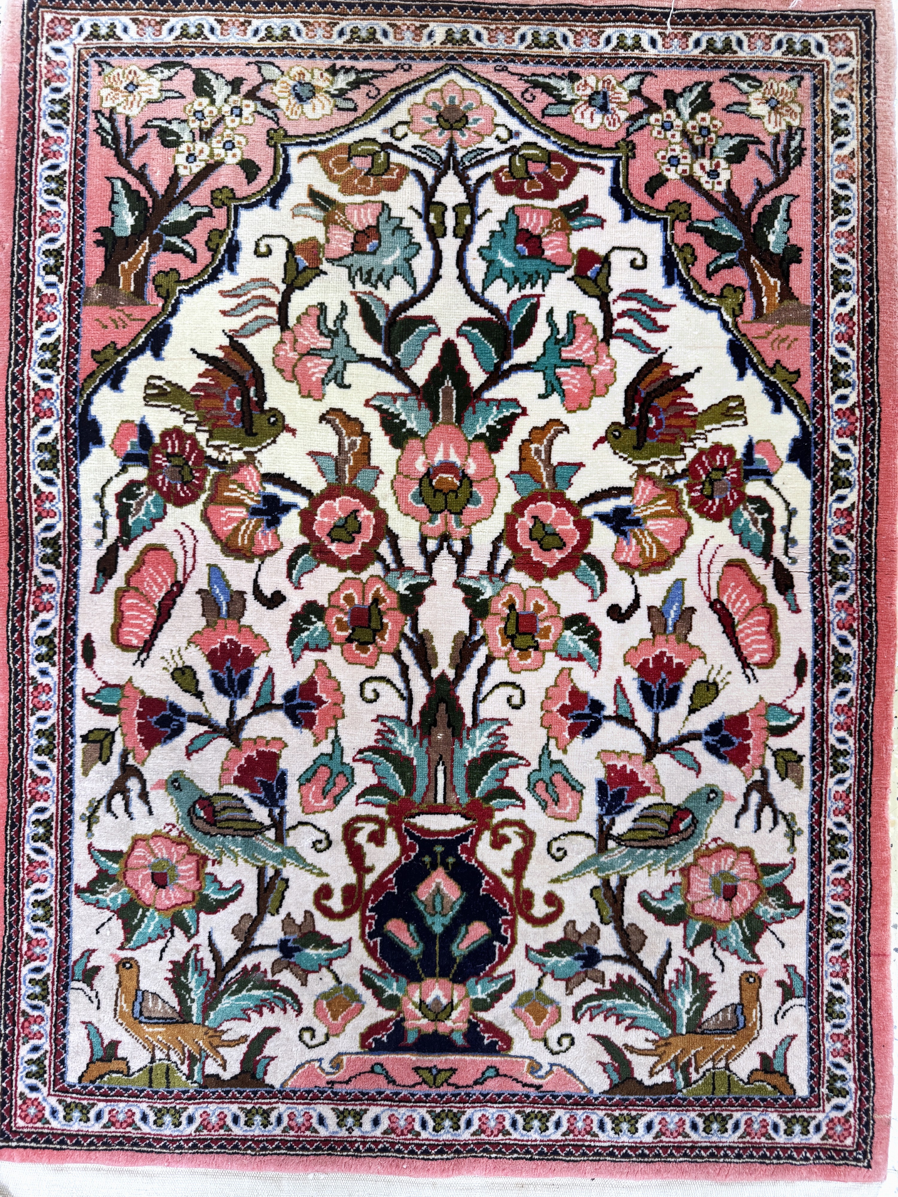 Detail d: 2 Lots Nain fein(9 La), ca. 125 x 85 cm, Ghom Kork, ca. 80 x 60 cm, Ende 20.Jhd, Korkwolle auf Baumwolle, EHZ: 2