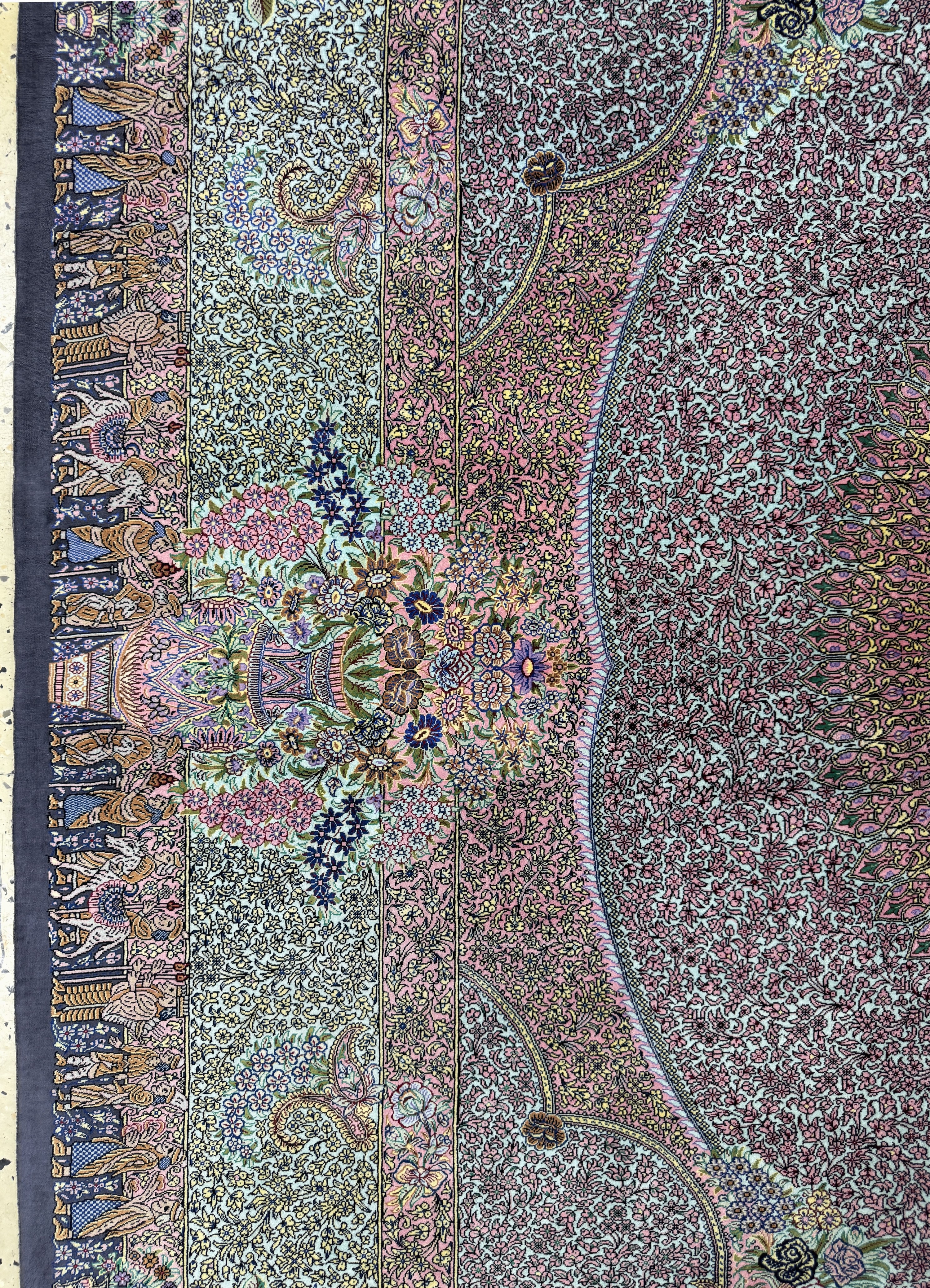 Detail d: Ghom Seide fein signiert, Persien, ca. 20 Jahre, reine Naturseide, ca. 300 x 200 cm, ca.1,0 Mio. Kn/qm, (sehr guter Zustand)