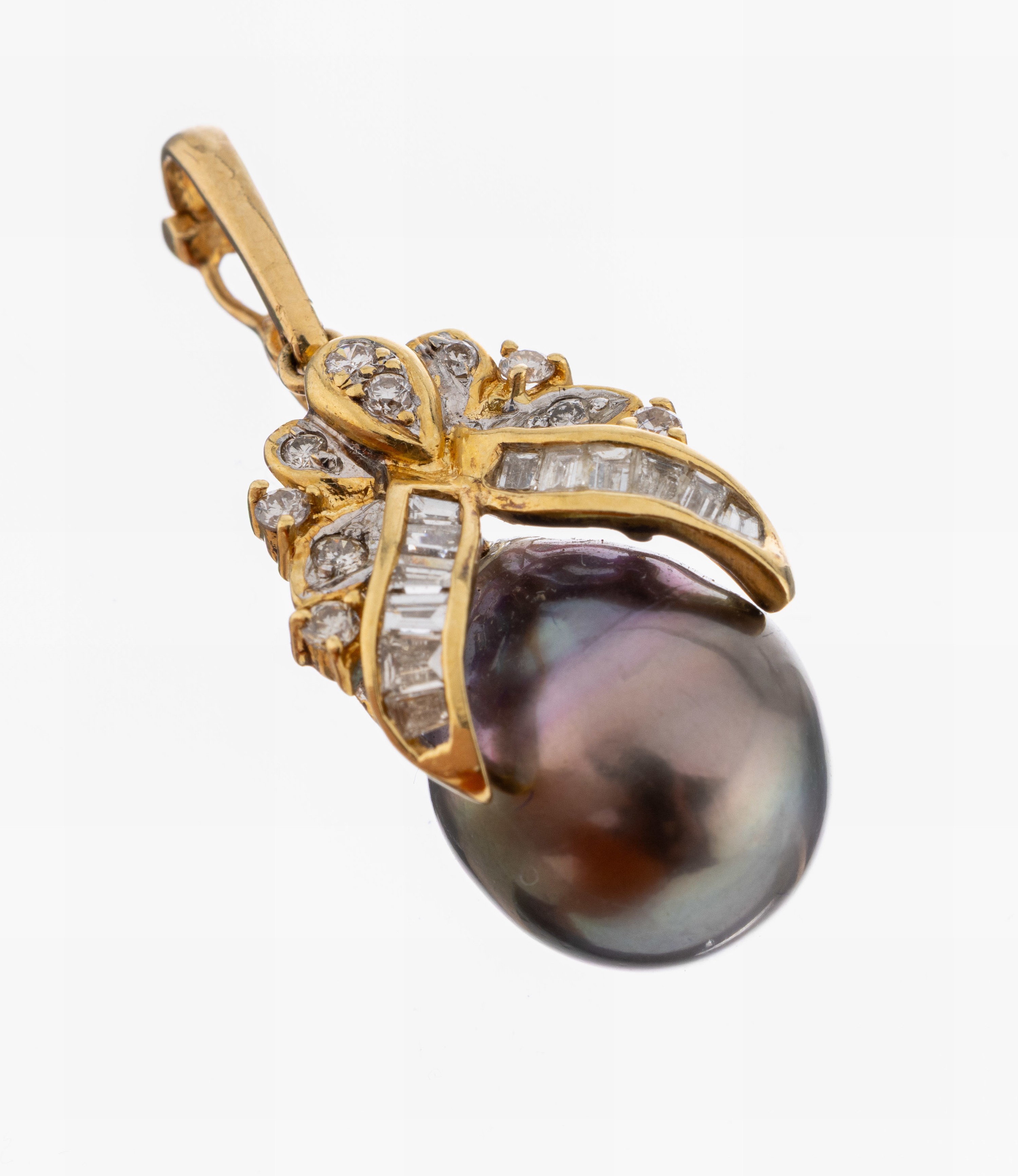 Image 27051095 - 14 kt gold pearl-diamond-clippendant , YG 585/000, out-of-round cultured tahitian ...