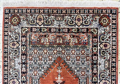 27051035a - Kaschmir Seide fein, Indien, Ende 20.Jhd, Naturseide auf Baumwolle, ca. 94 x 62 cm, ca. ...