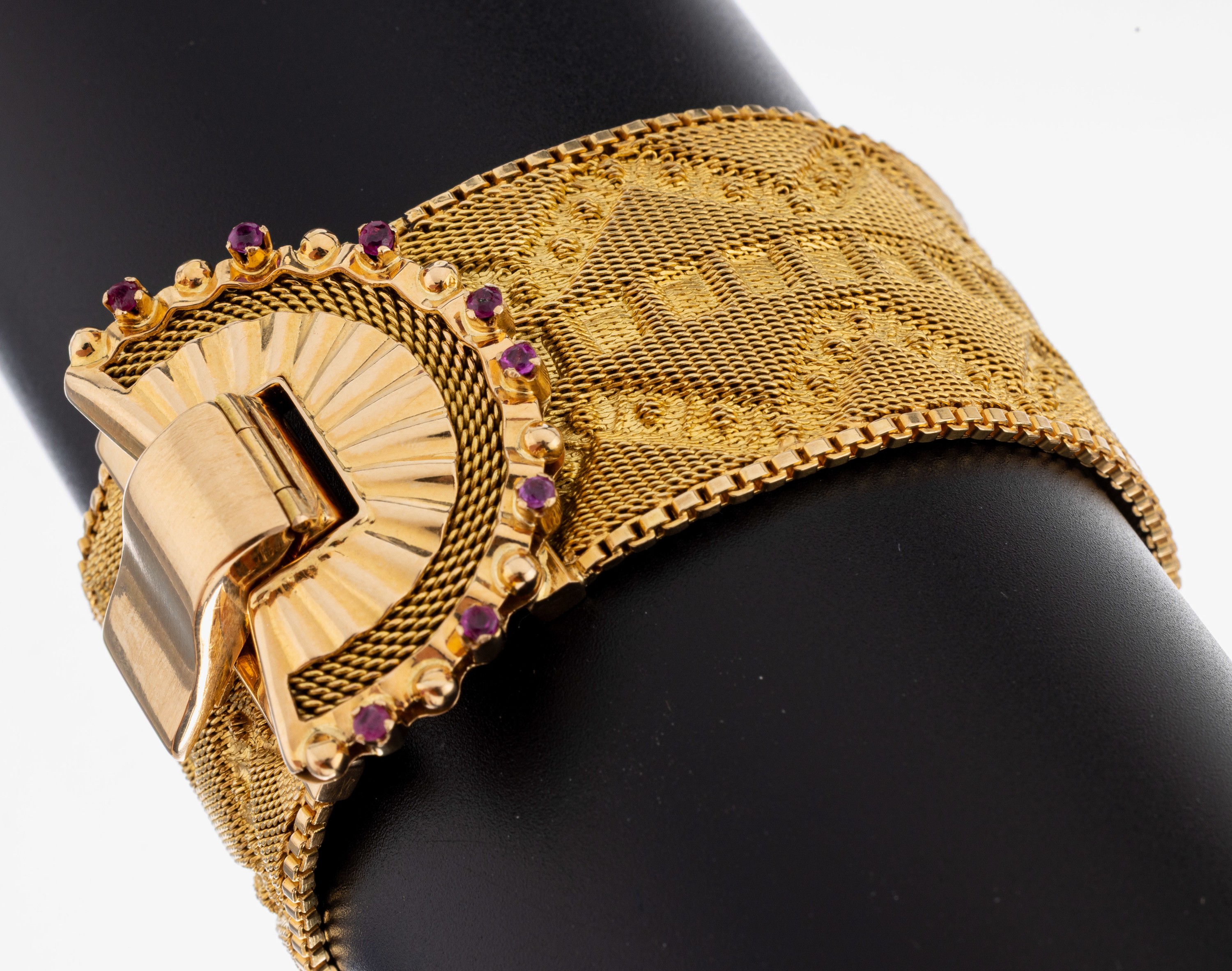 Image 27051129 - 18 kt Gold Rubin-Armband, 1960er Jahre, GG 750/000, aufwendige Arbeit, geprägtes ...