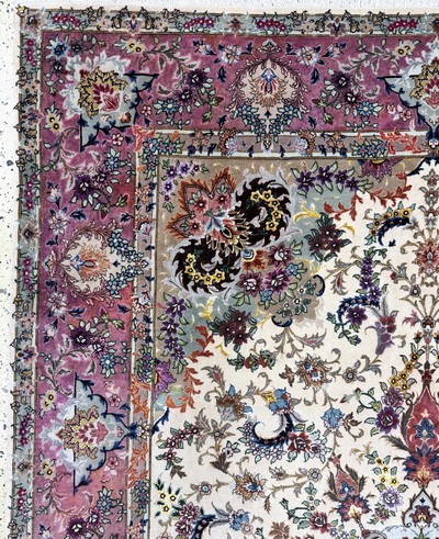 27051162e - Täbriz fein Persien, signiert´Shekari´, datiert 1371(1993), Korkwolle mit und auf ...