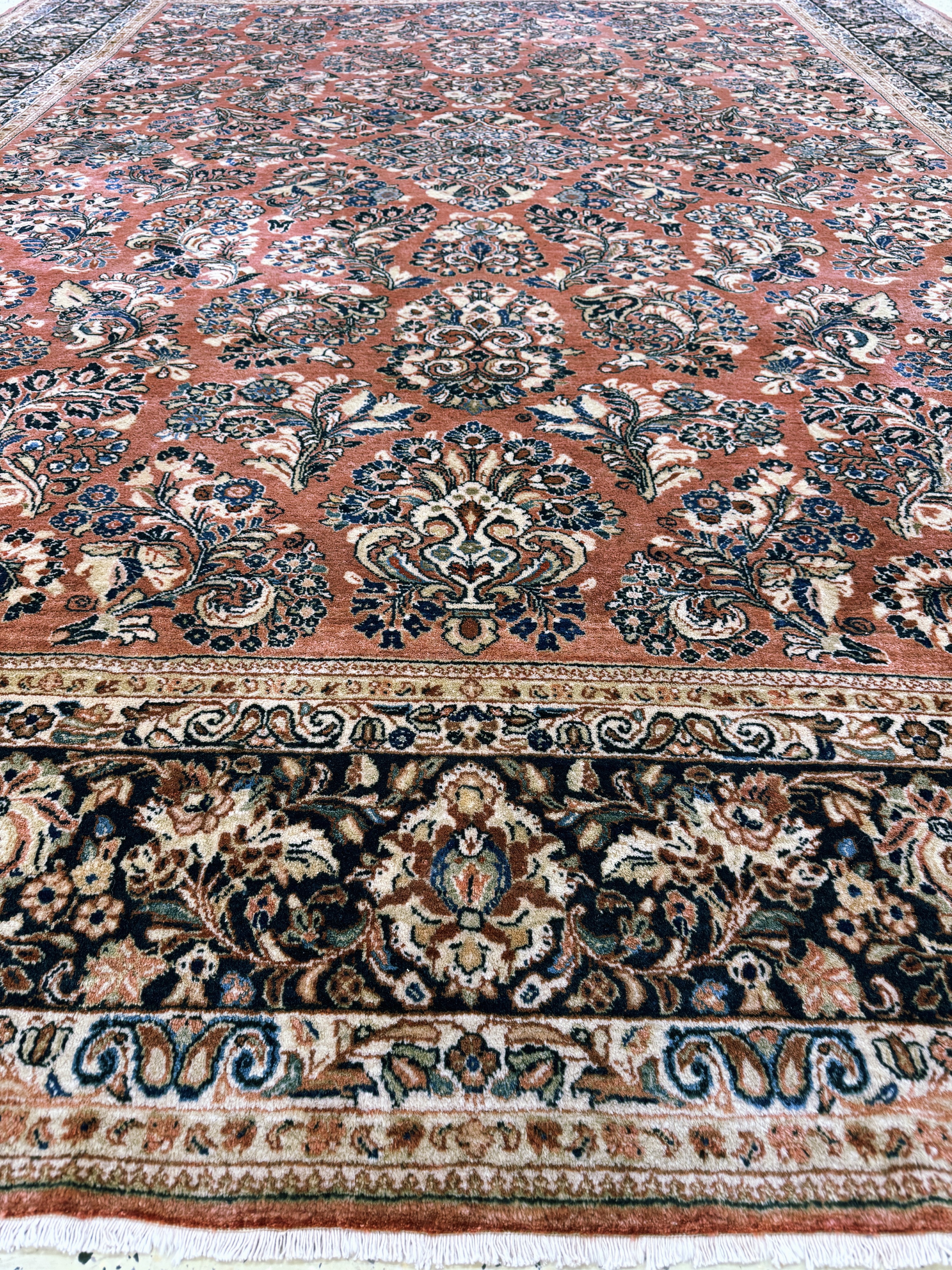 Detail j: Us Re-Import Sarogh antik,Persien,Anfang 20.Jhd,Korkwolle auf Baumwolle,ca. 400 x 306 cm.