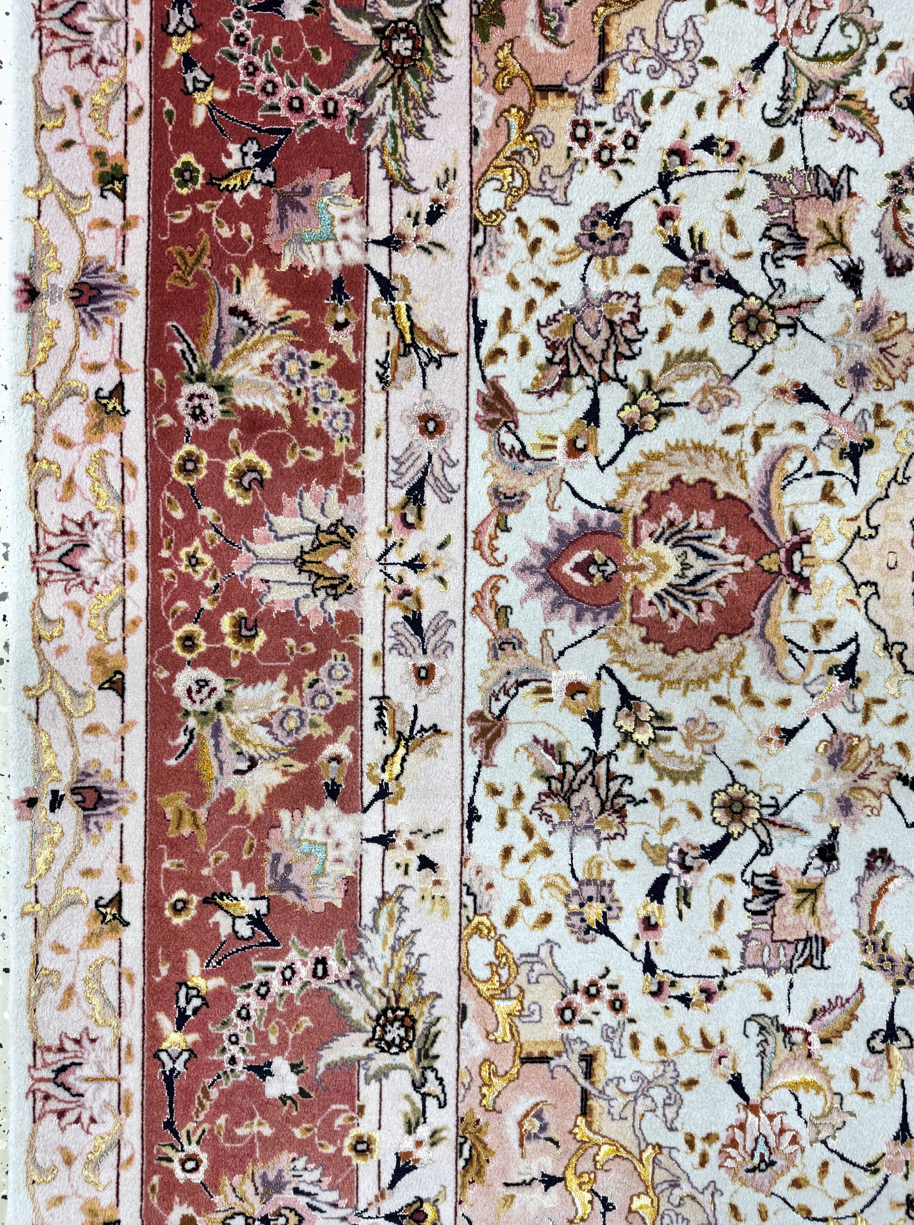 Detail e: Täbriz fein(50 Raj), Persien, Ende 20.Jhd, Korkwolle mit Seide, ca. 250 x 250 cm, ca. 500.000 Kn/qm, gereinigt, EHZ: 1-2