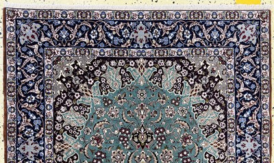 27051271a - Esfahan fein, Persien, Mitte 20.Jhd, Korkwolle auf Seide, ca. 174 x 115 cm, ca. 1,0Mio. ...