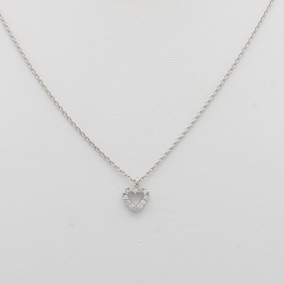 27051475a - Herzanhänger mit Brillanten an Kette, WG 590/000, Brill. zus. ca. 0.10 ct Weiß/si, ...