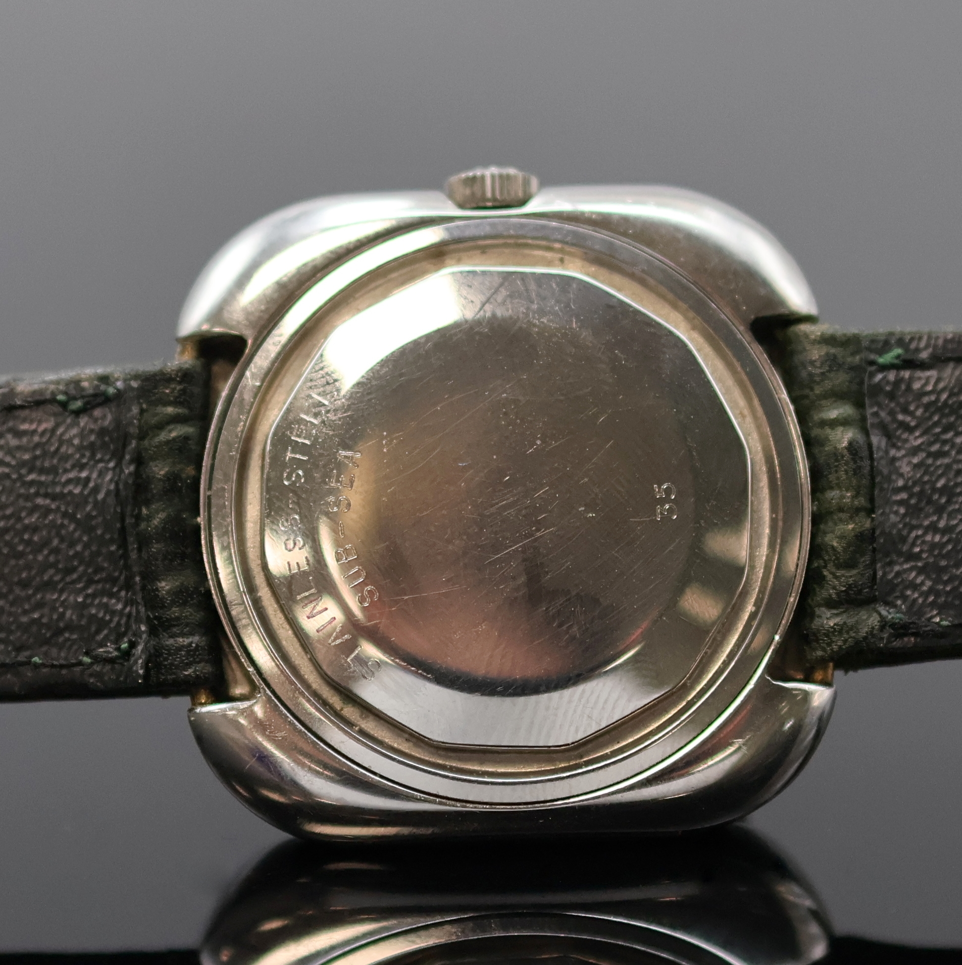 Detail d: MOVADO Kingmatic Video HS 360 Armbanduhr in Stahl, Schweiz um 1975, Automatik, matt. Geh., Boden verschr., grünes Zifferbl. m. aufges. Std.-Ind., ...