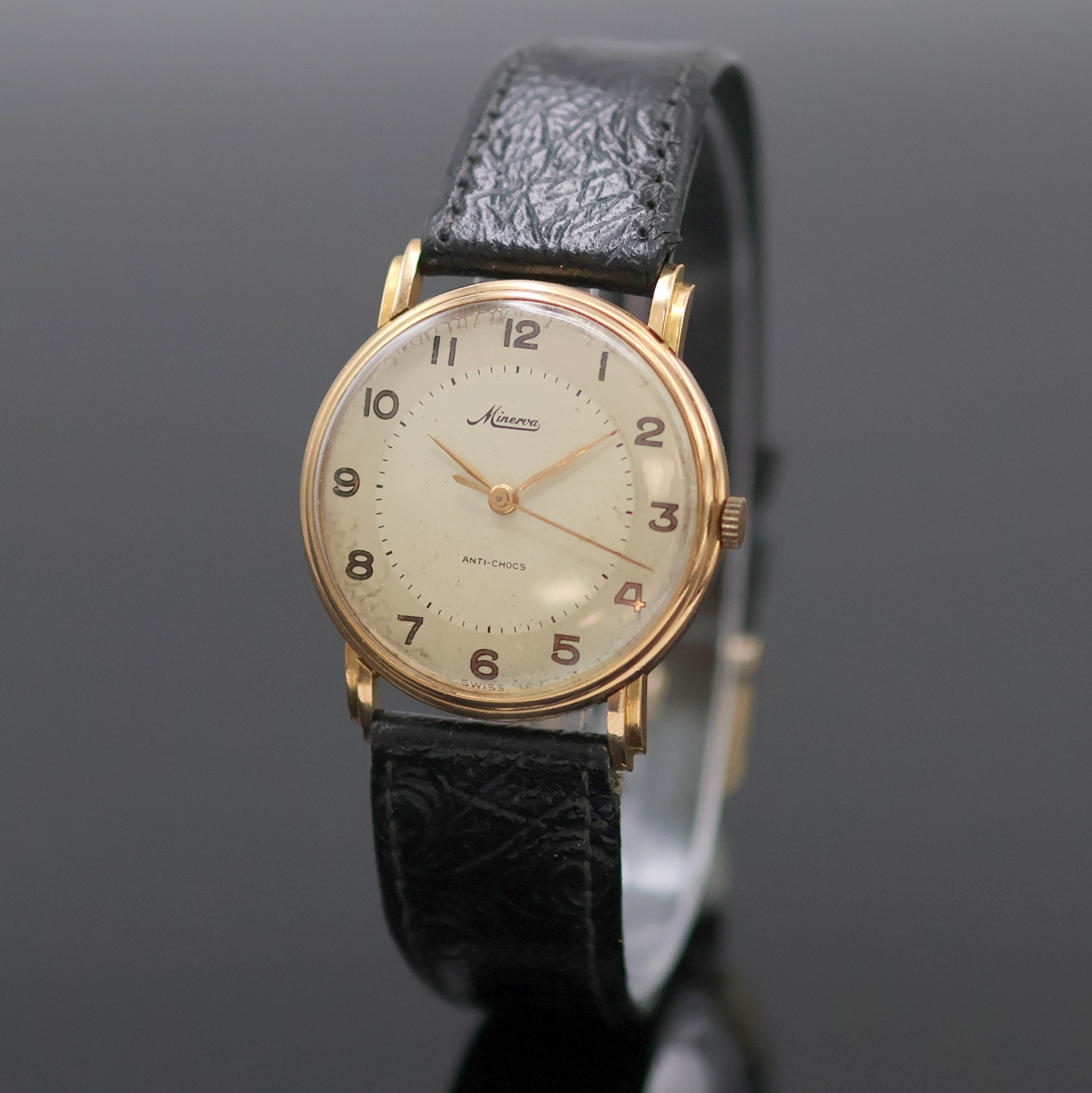 Image 27051547 - MINERVA Armbanduhr in RG 750/000 mit Kaliber 49, Schweiz um 1955, Handaufzug, Boden ...