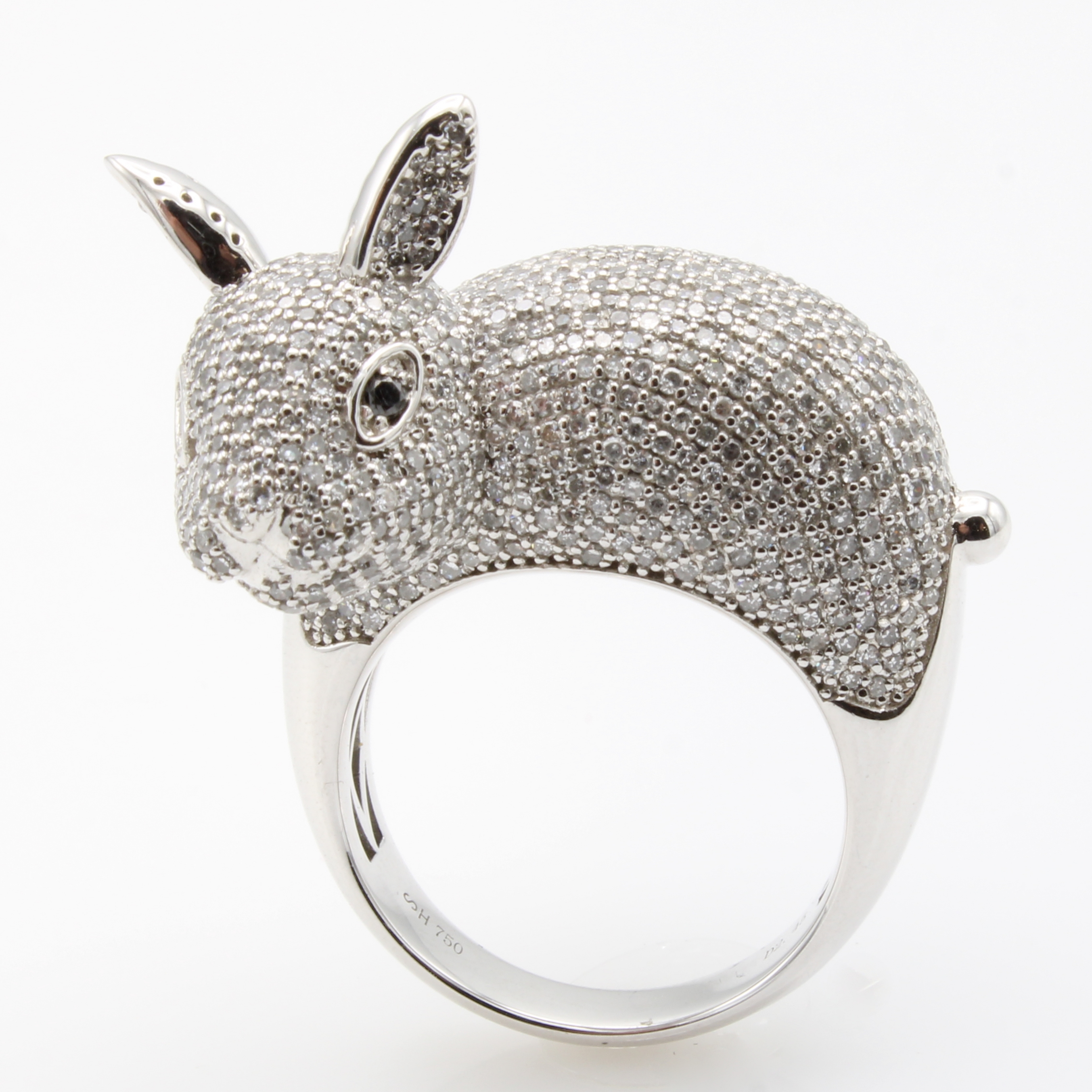 Image 27051617 - Ring ´Kaninchen´ mit Diamanten, WG 750/000, 2 Diam. als Augen zus. ca. 0.04 ct schwarz ...