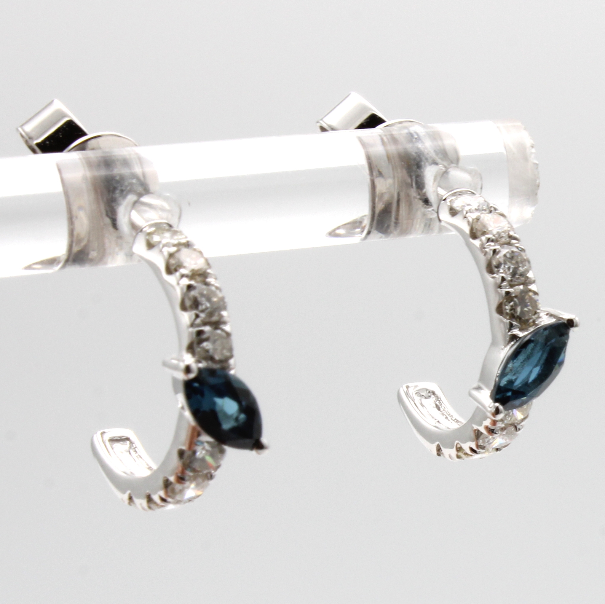 Image 27051633 - Paar Ohrstecker mit Turmalinen und Brillanten, WG 585/000, 16 Brill. zus. ca. 0.41 ct ...