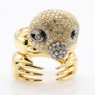 27051619a - Ring ´Faultier´ mit Diamanten, GG 750/000, Diam. zus. ca. 2.18 ct braun/si-p, RW ca. 54 ...