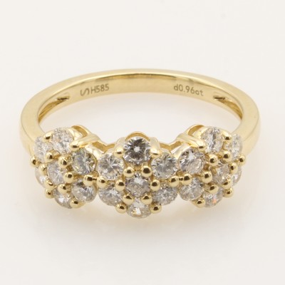 Image Ring mit Brillanten, WG 585/000, 21 Brill. in Blütenform zus. ca. 0.96 ct feines ...