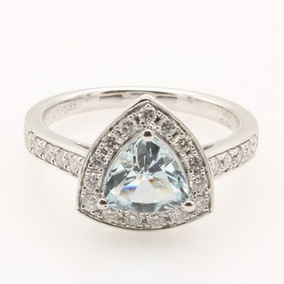 Image Ring mit Brillanten und Aquamarin, WG 585/ 000, 27 Brill. zus. ca. 0.43 ct feines ...