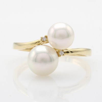 Image Ring mit Akoyazuchtperlen und Diamanten, GG 585/000, 2 Perlen ca. 7.5 - 8 mm, 2 Brill. ...