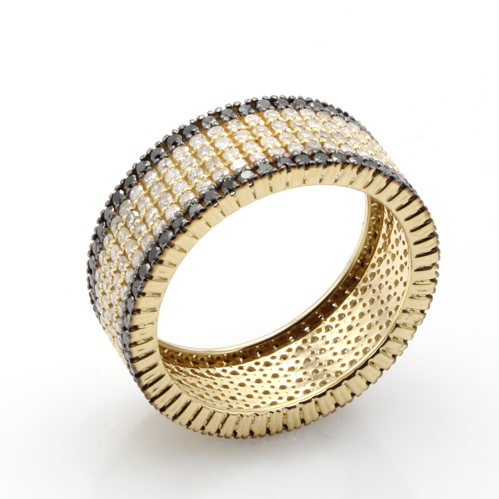 Image 27051744 - Ring mit Brillanten und Diamanten, RoséG 585/000, 102 Diam. zus. ca. 0.78 ct schwarz ...