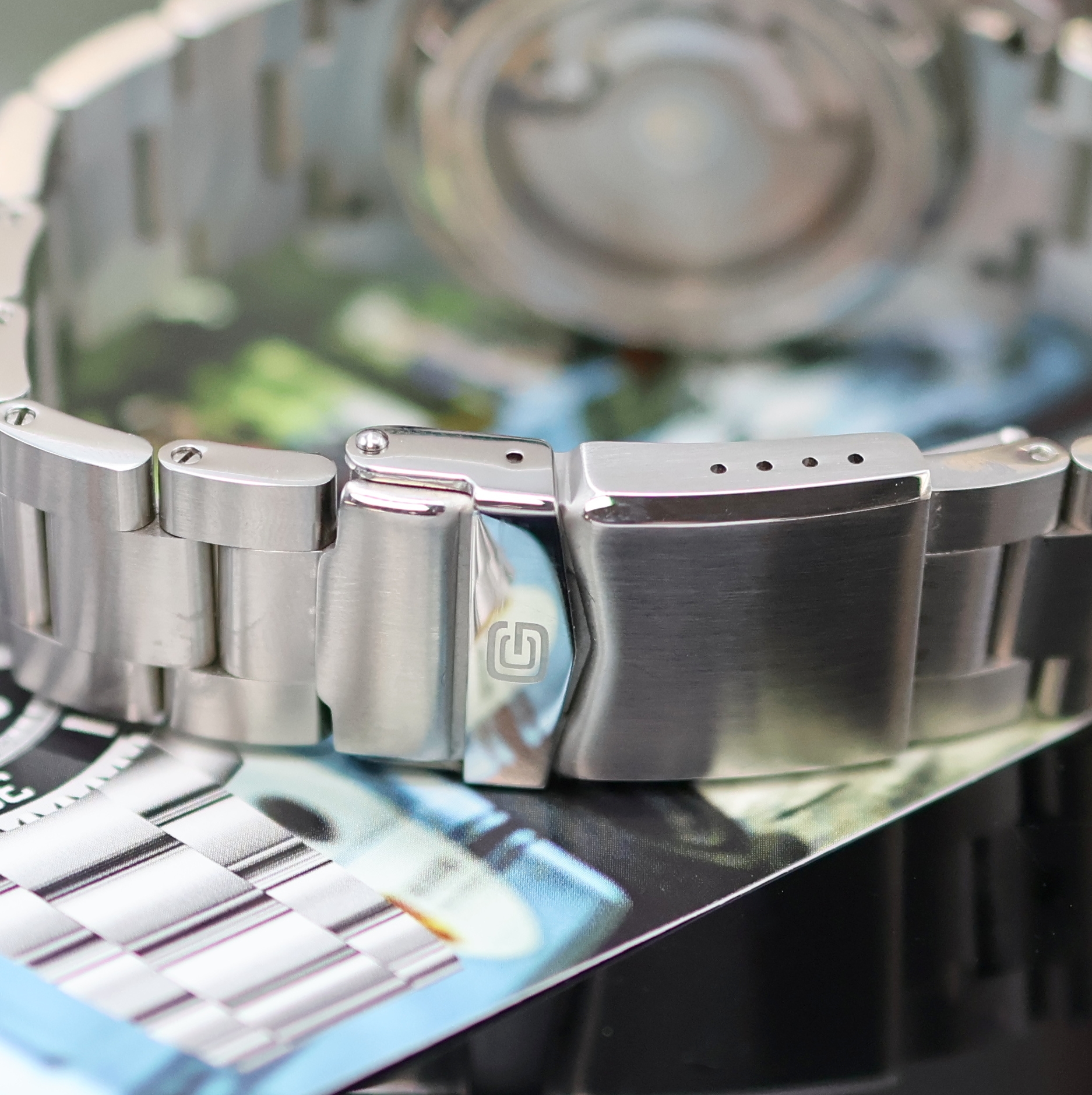 Detail e: GIGANDET Sea Ground 3000 Herrenarmbanduhr Referenz G3000-001M-C, Deutschland verk. lt. beil. Pap. 03/2024, Automatik, beids. vergl. Edelstahlgeh. ...