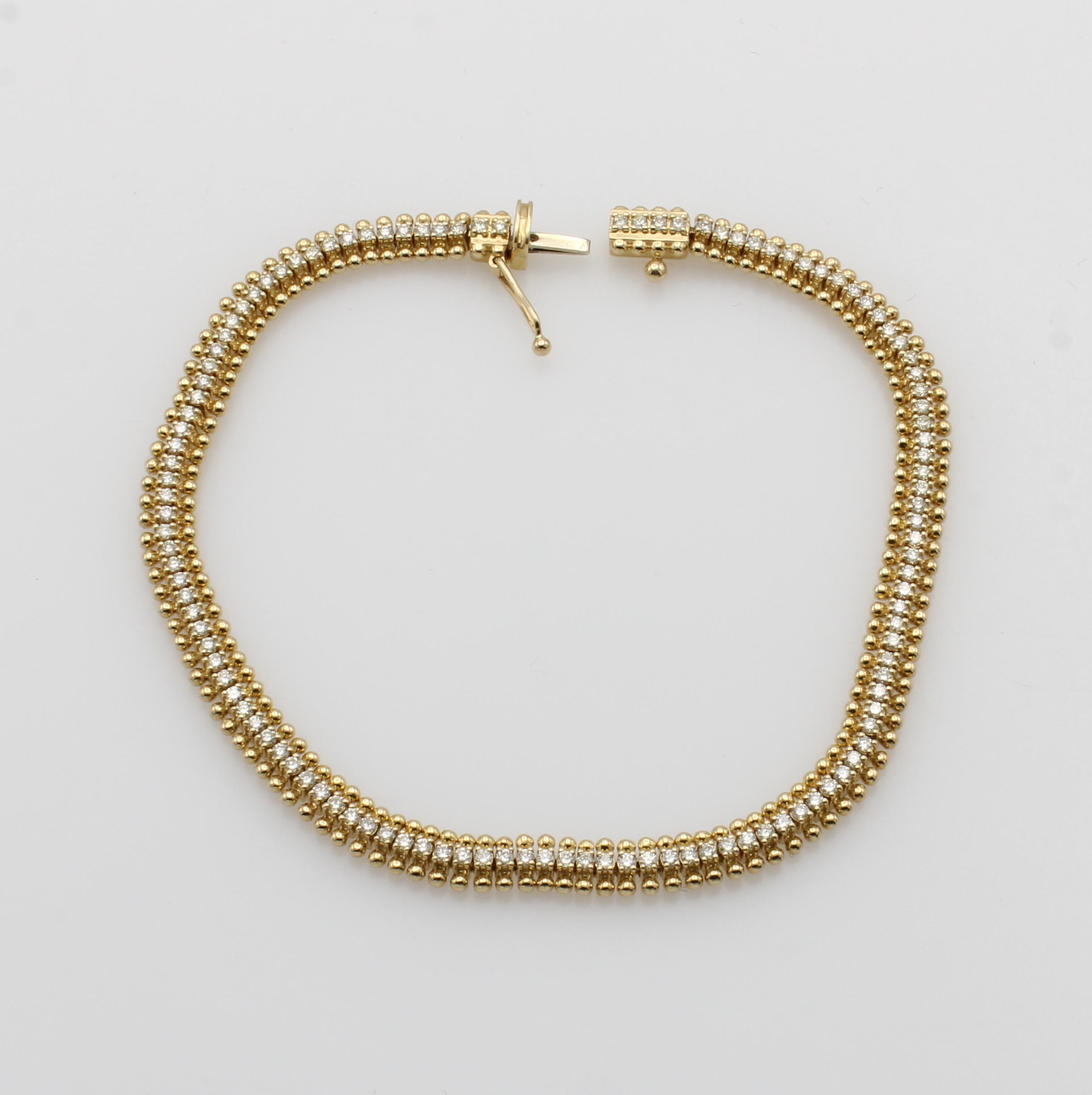 Image 27051931 - Armband mit Brillanten, GG 585/000, 118 Brill. zus. ca. 1.20 ct get. Weiß/lupenrein, ...