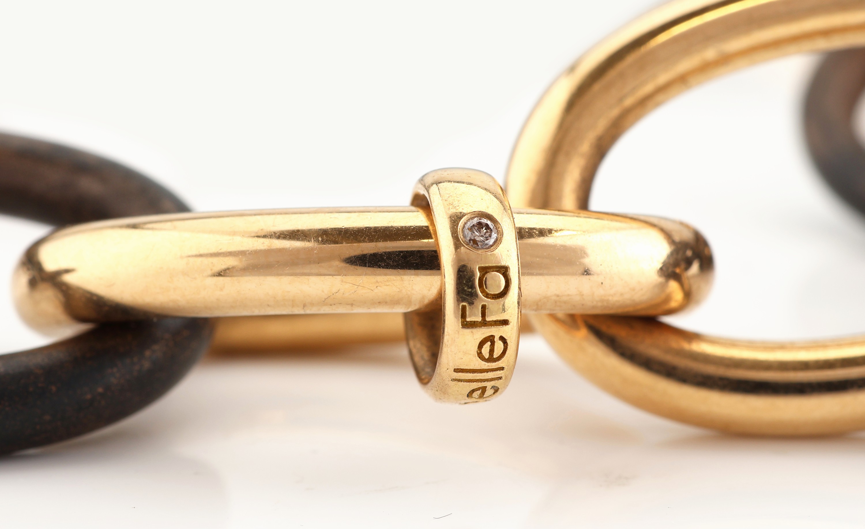 Detail e: Ausgefallenes 18 kt Gold und Bronze ISABELLE FA Collier, RG 750/000, Modell Divine 21, Glieder z.T. aus patinierter Bronze und Gold, L. ca. 59 cm, ...
